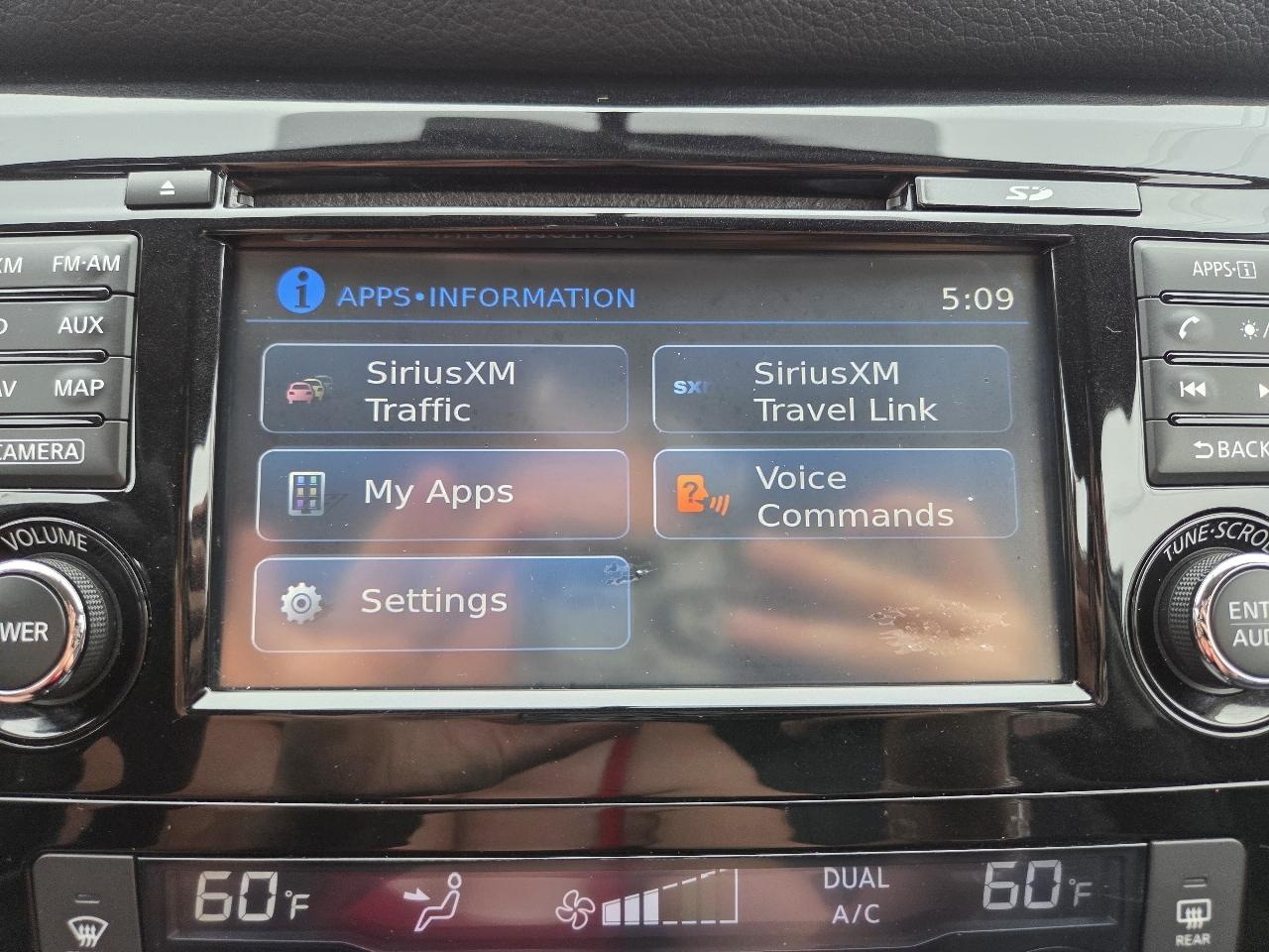 Nissan Rogue SL 2014
