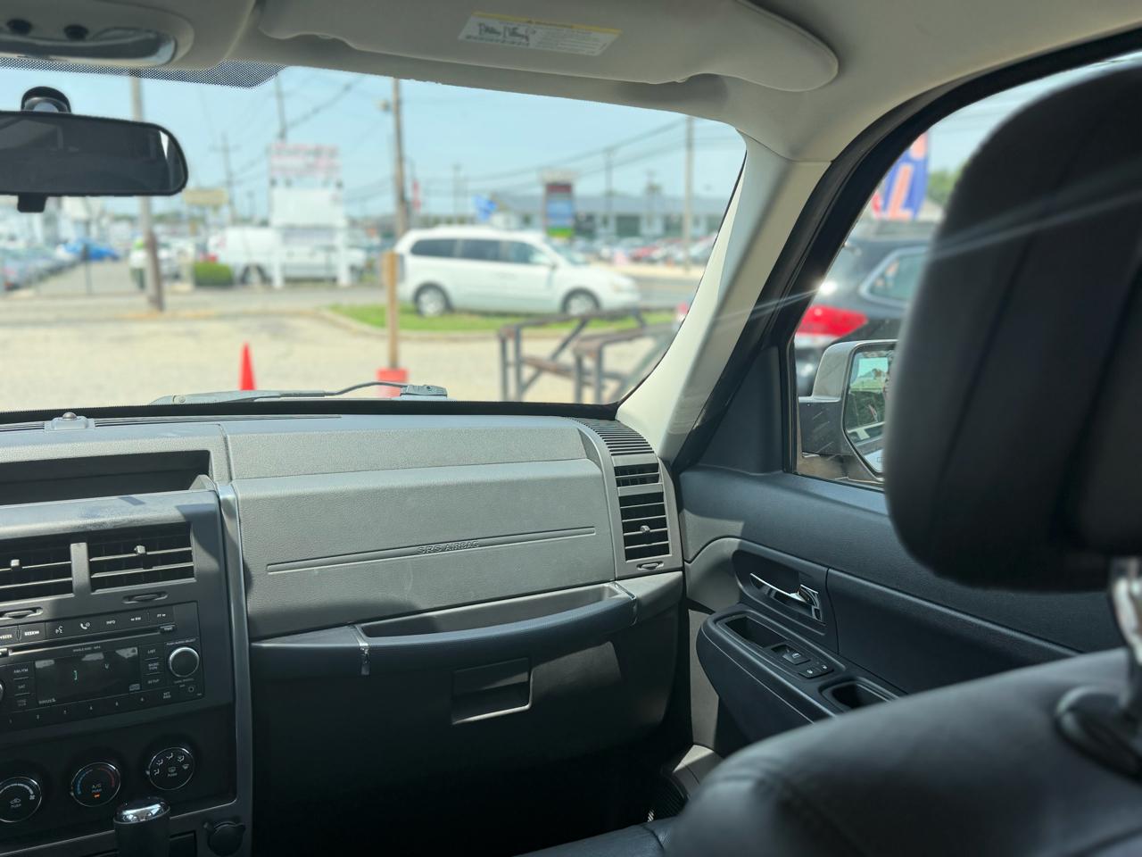 Jeep Liberty Sport 4WD 2011