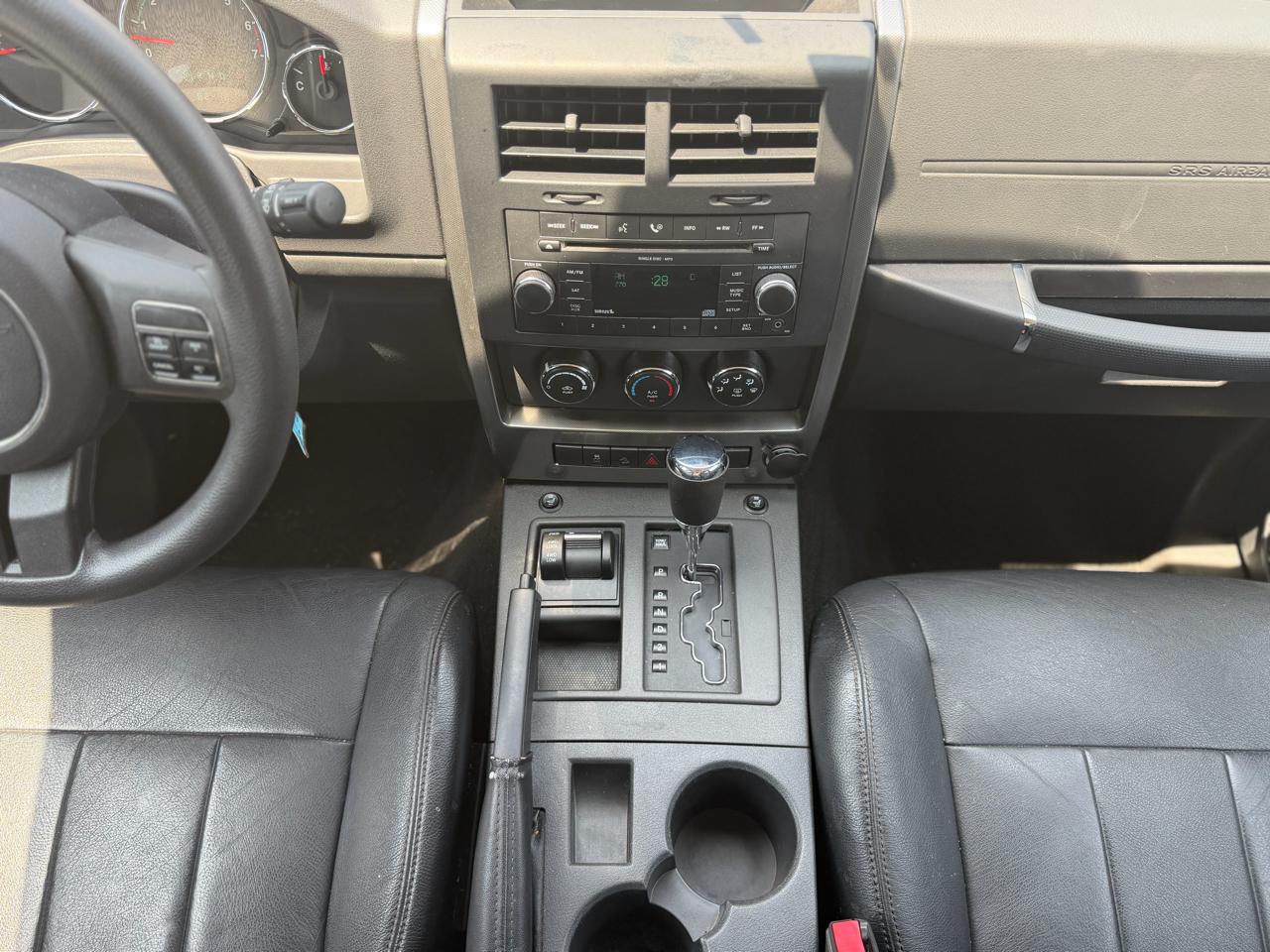 Jeep Liberty Sport 4WD 2011