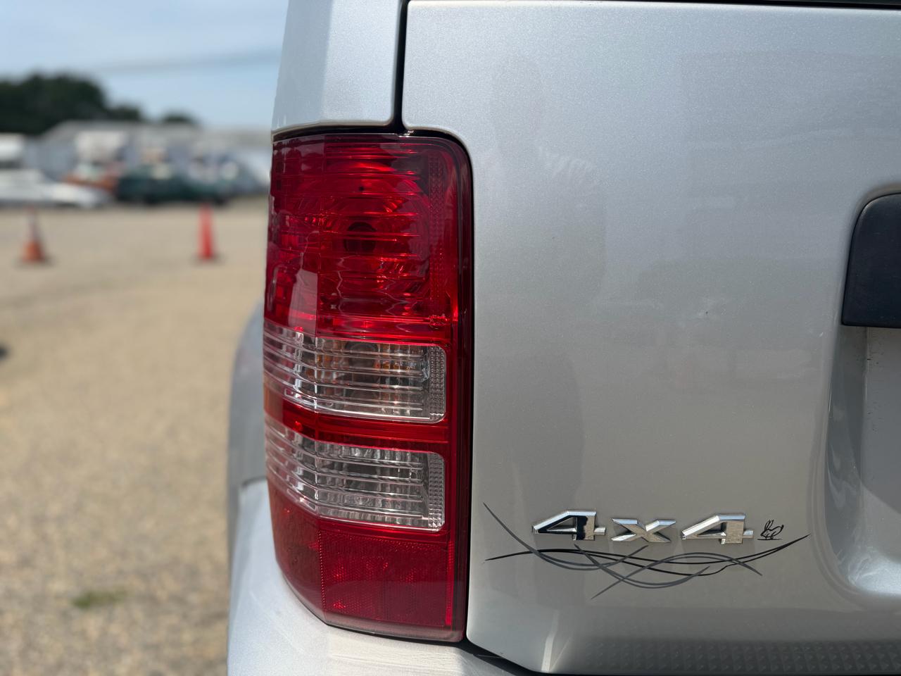 Jeep Liberty Sport 4WD 2011