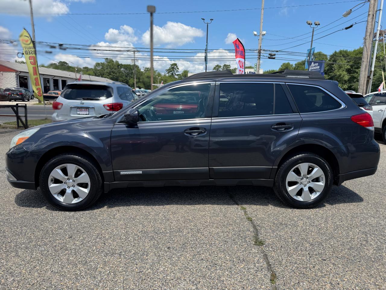 Subaru Outback 2.5i Limited 2010