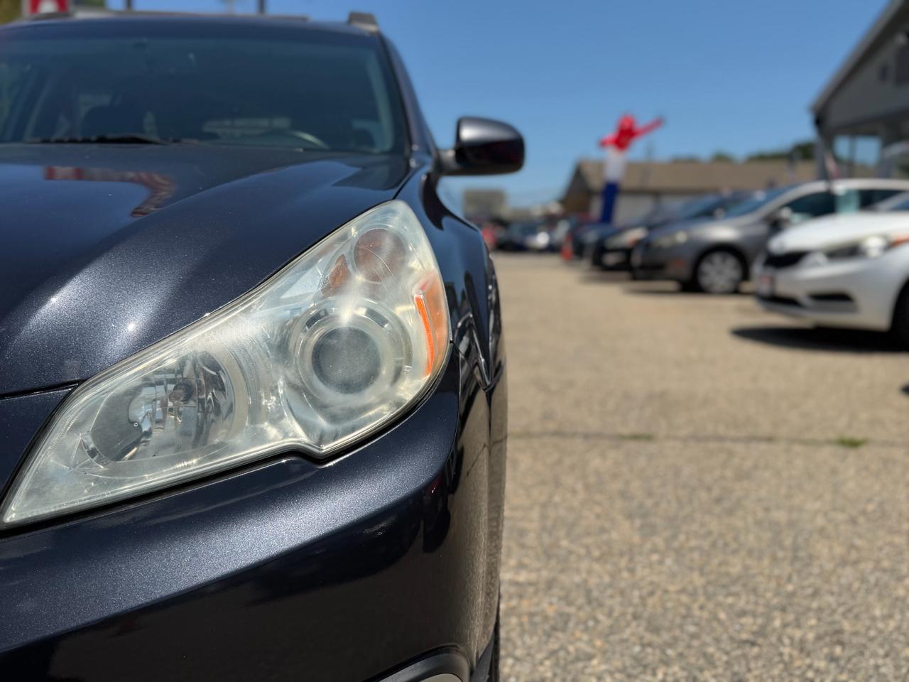 Subaru Outback 2.5i Limited 2010