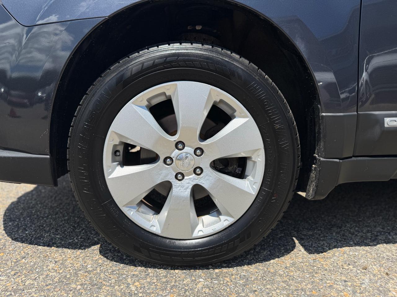 Subaru Outback 2.5i Limited 2010