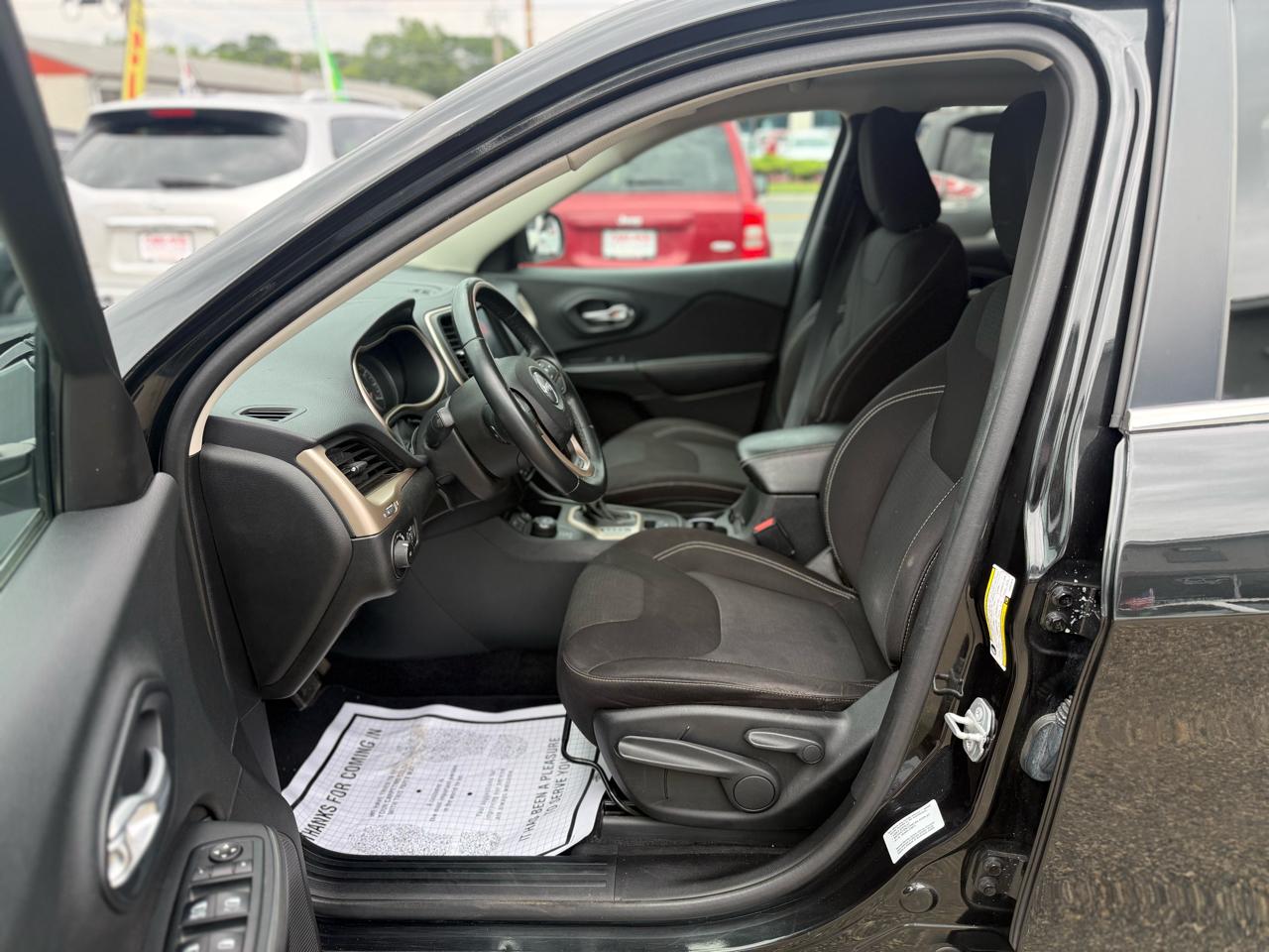 Jeep Cherokee Latitude 4WD 2015