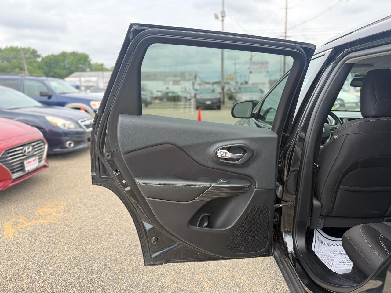 Jeep Cherokee Latitude 4WD 2015