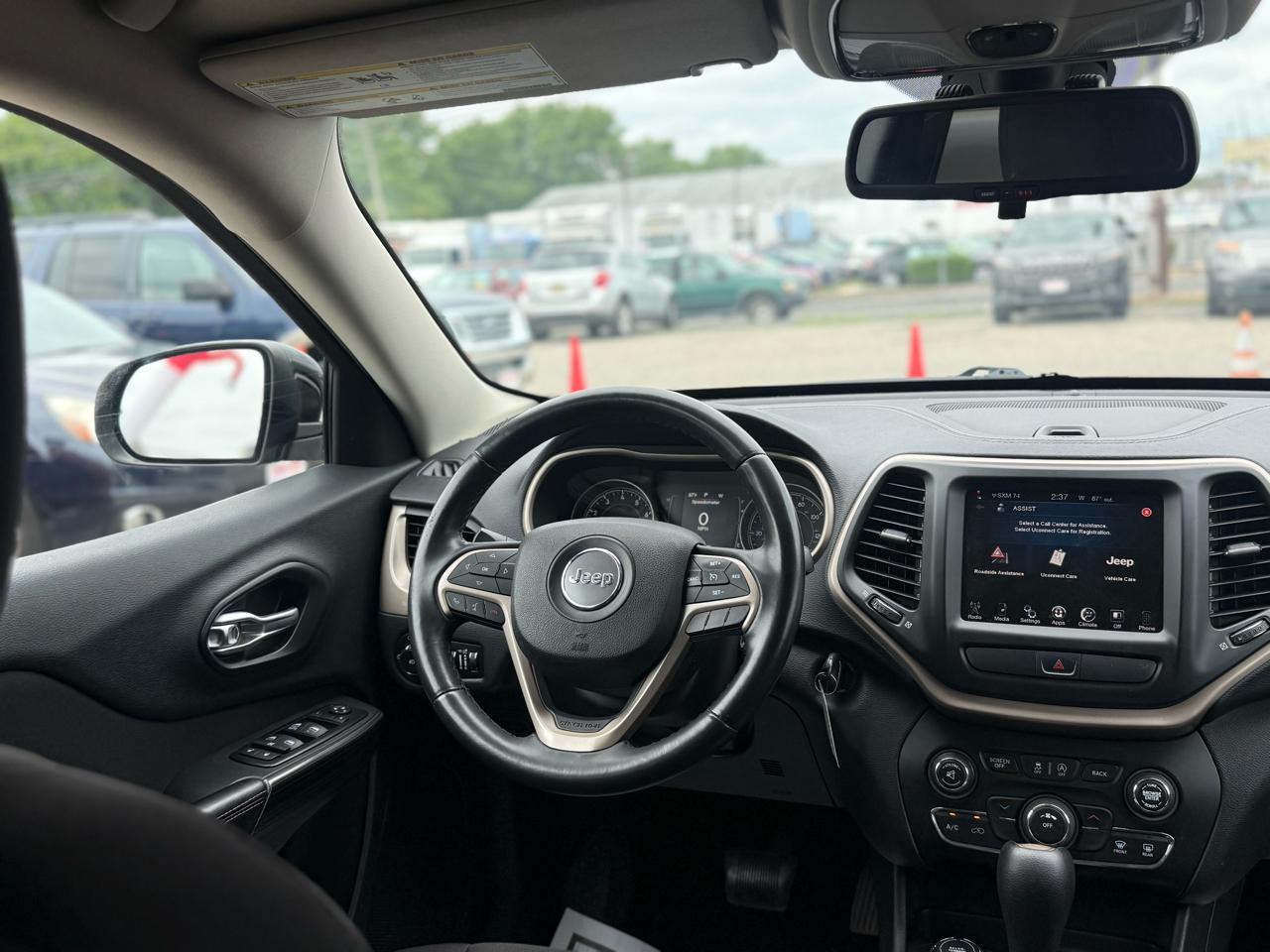 Jeep Cherokee Latitude 4WD 2015