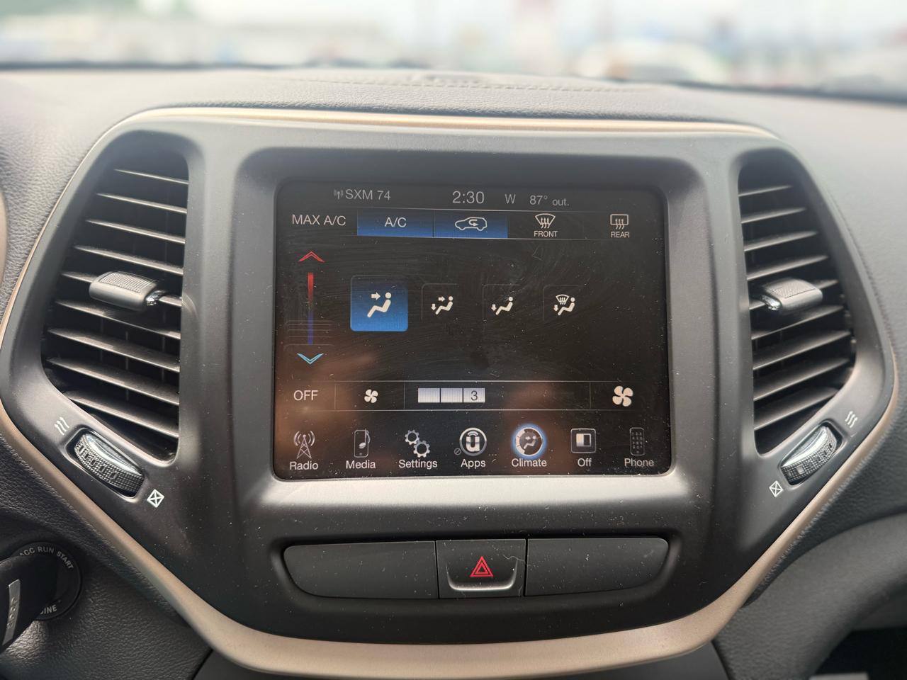 Jeep Cherokee Latitude 4WD 2015