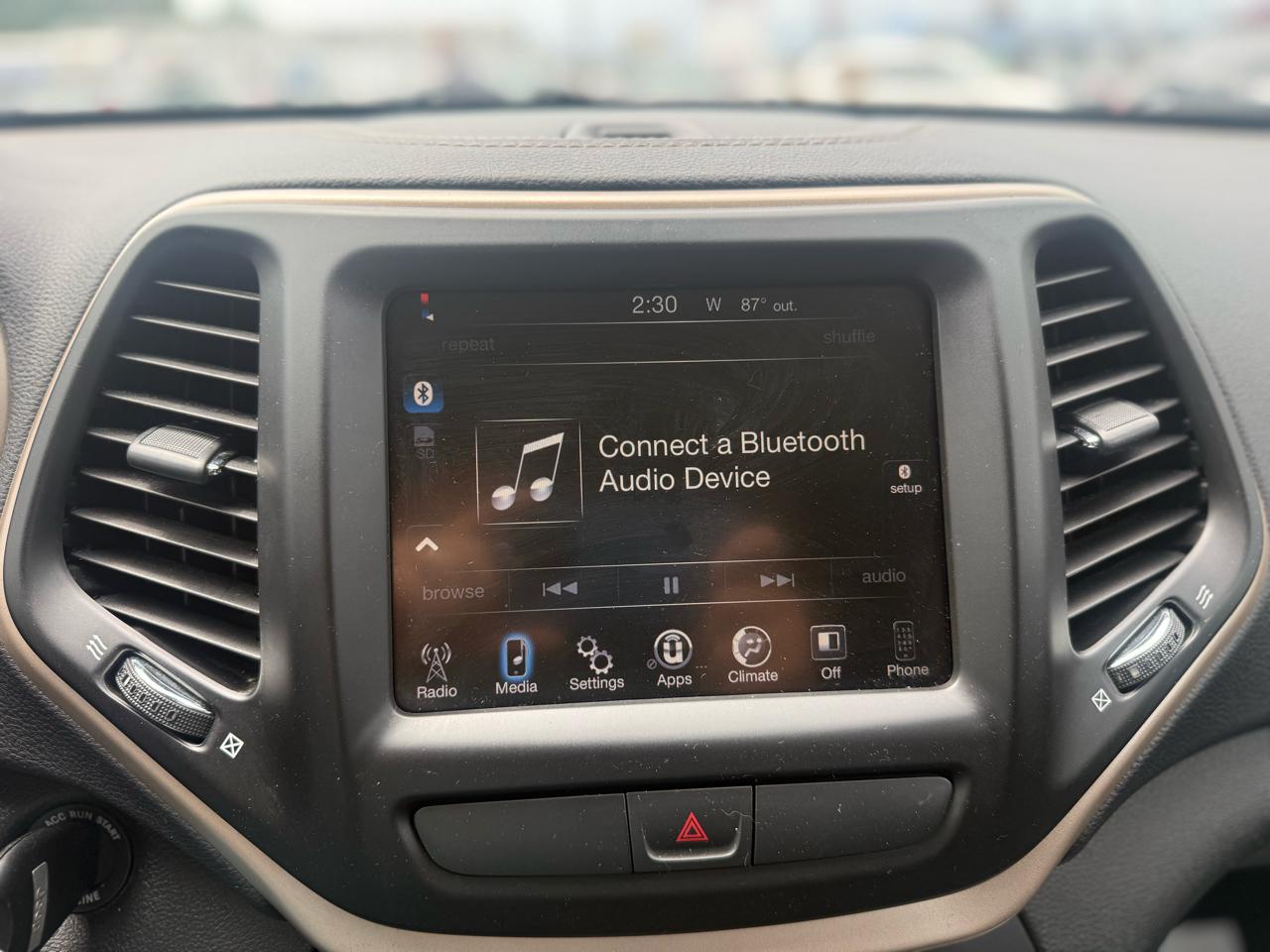 Jeep Cherokee Latitude 4WD 2015