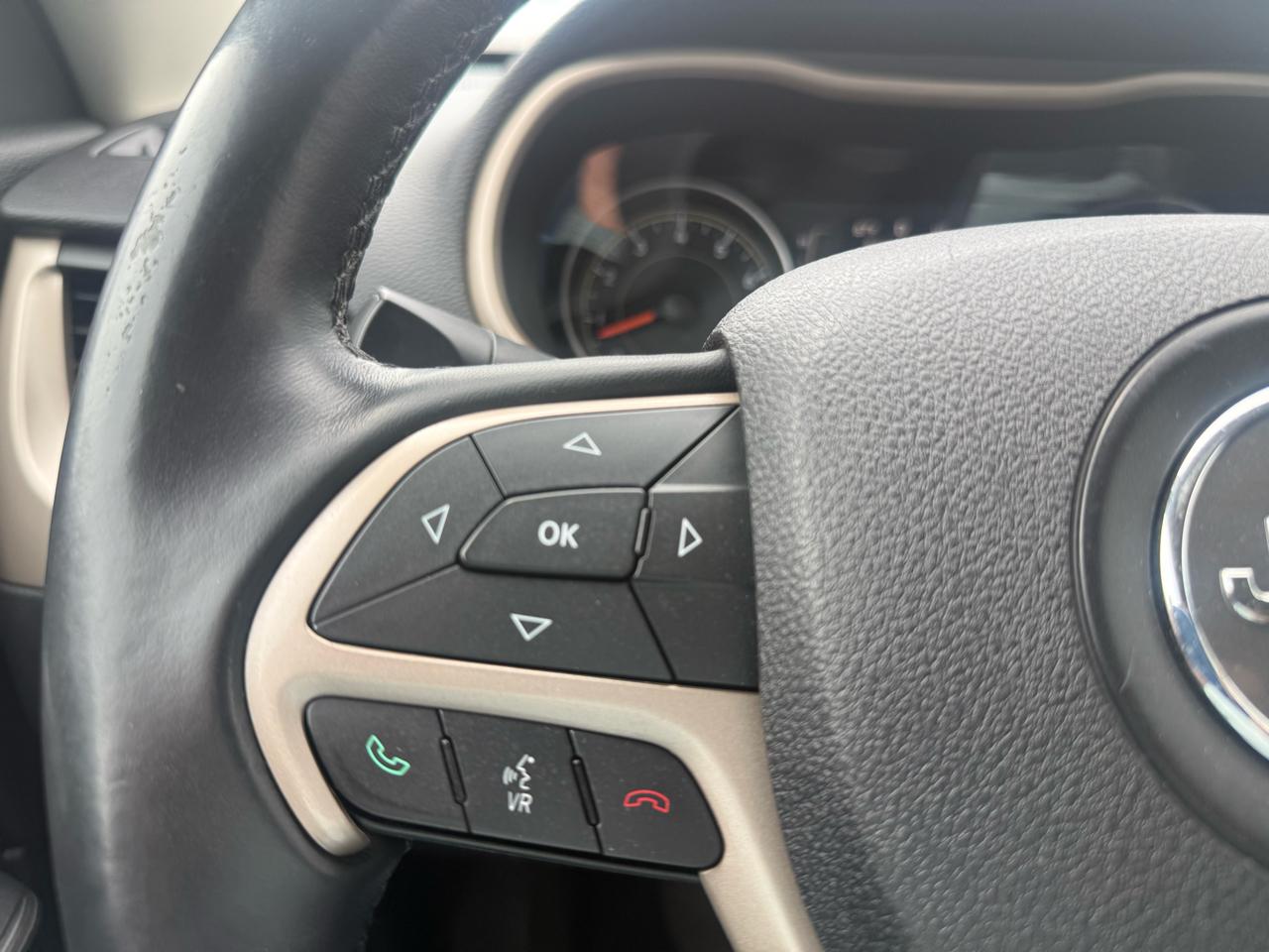 Jeep Cherokee Latitude 4WD 2015