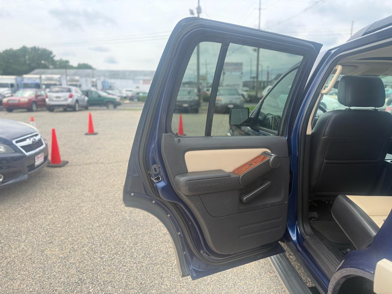 Ford Explorer Eddie Bauer 4.0L 4WD 2008