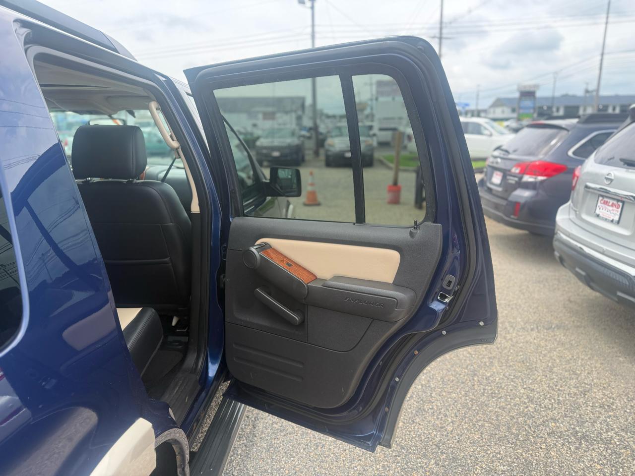 Ford Explorer Eddie Bauer 4.0L 4WD 2008