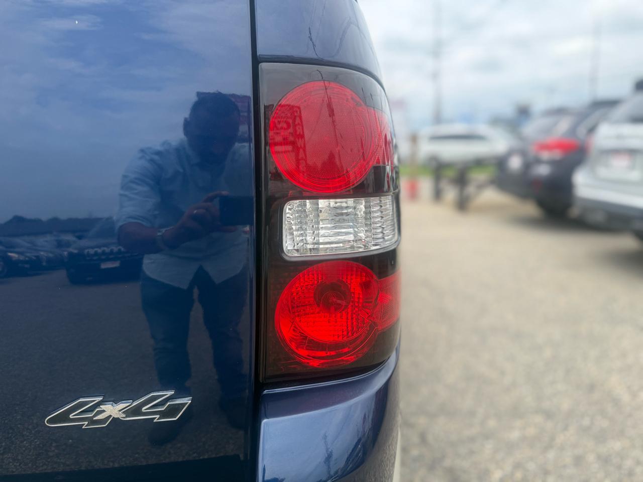 Ford Explorer Eddie Bauer 4.0L 4WD 2008