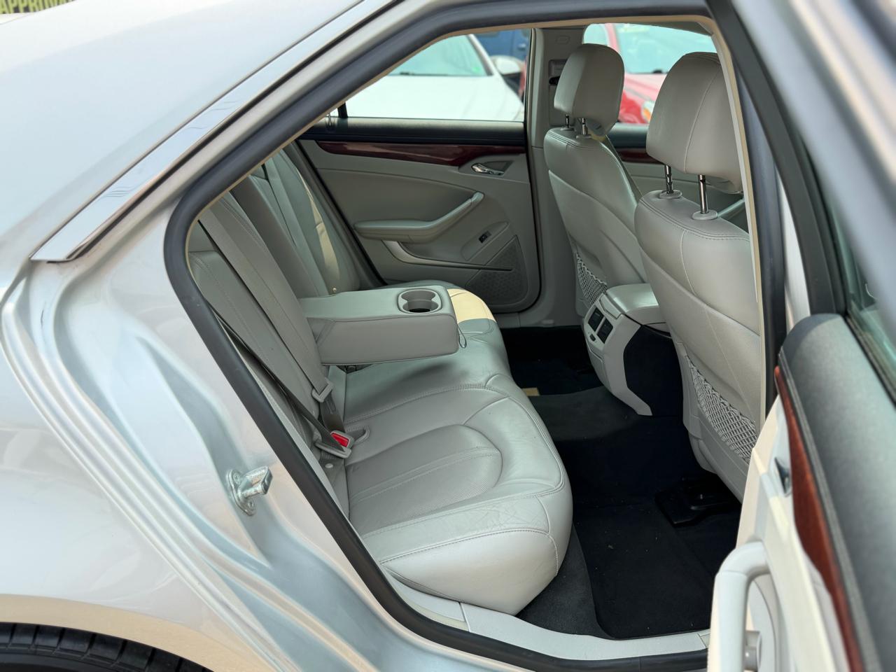 Cadillac CTS 3.6L Premium AWD w/Navi 2011