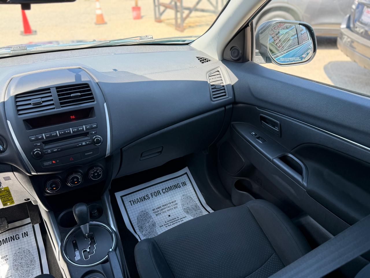 Mitsubishi Outlander Sport ES 2WD 2013