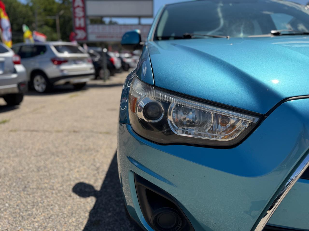 Mitsubishi Outlander Sport ES 2WD 2013