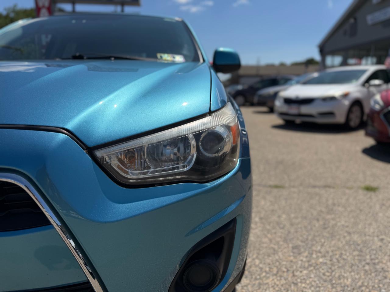 Mitsubishi Outlander Sport ES 2WD 2013