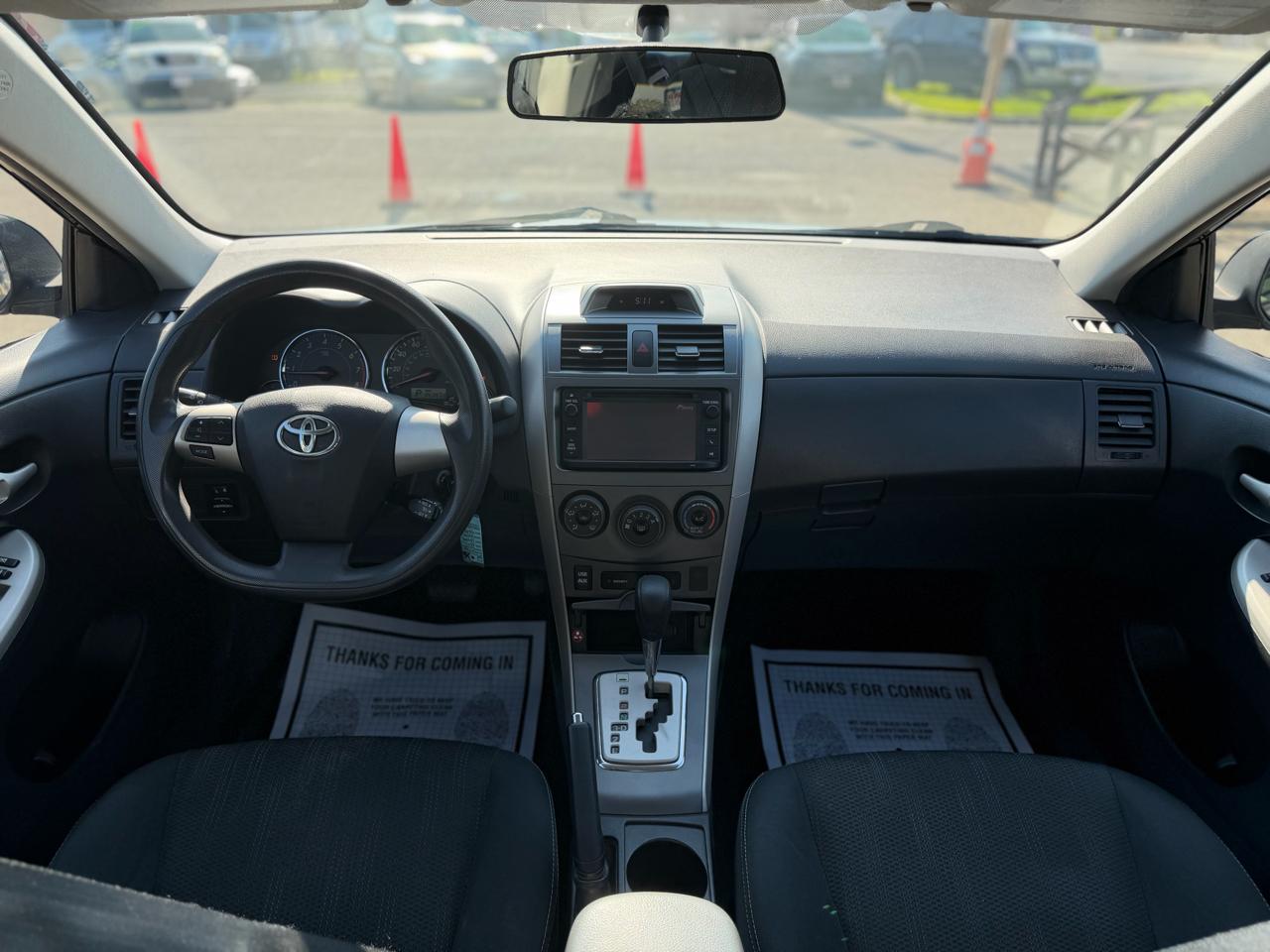 Toyota Corolla S 5-Speed MT 2013