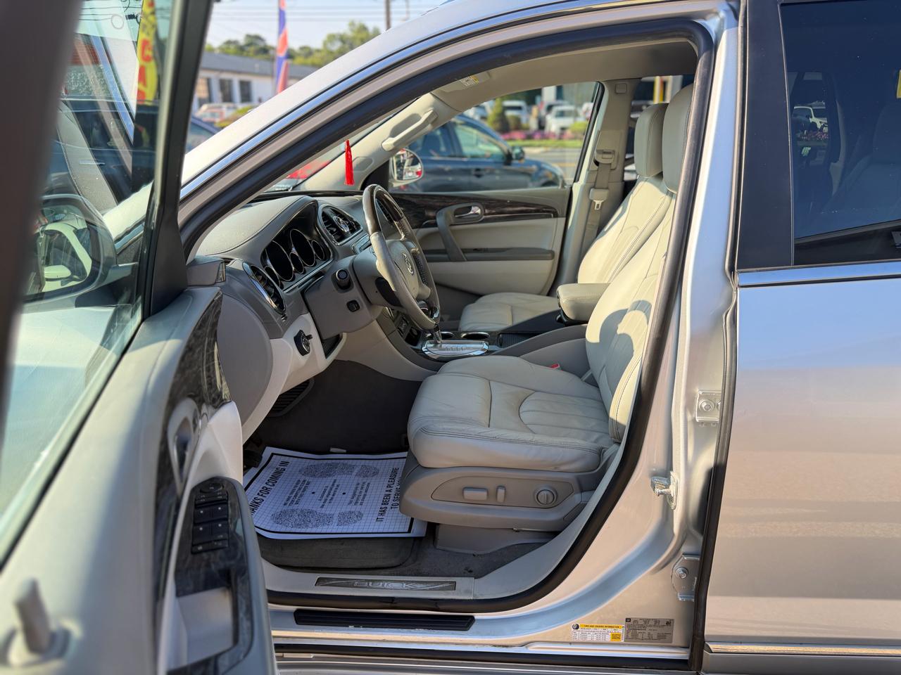 Buick Enclave Premium FWD 2013