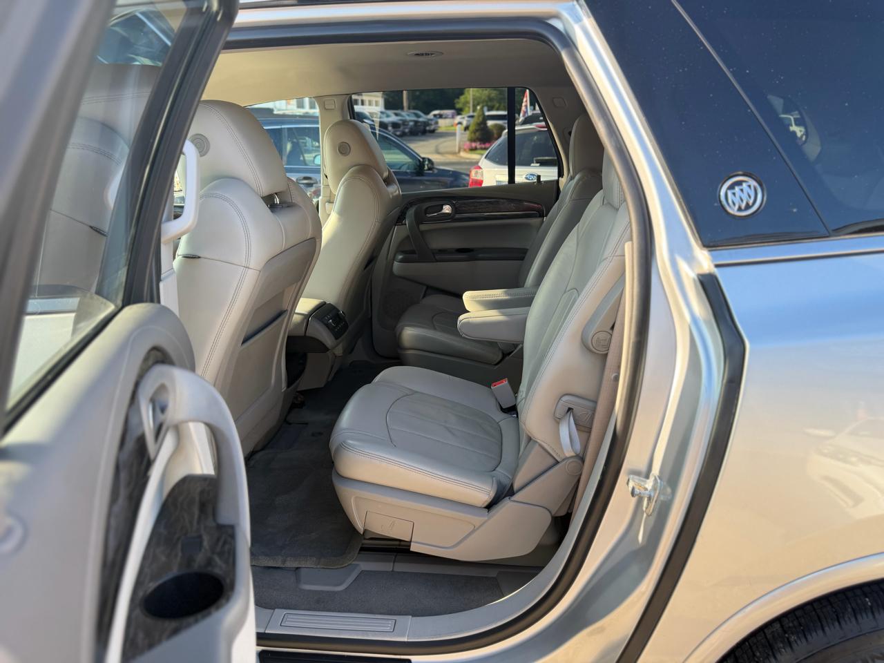 Buick Enclave Premium FWD 2013