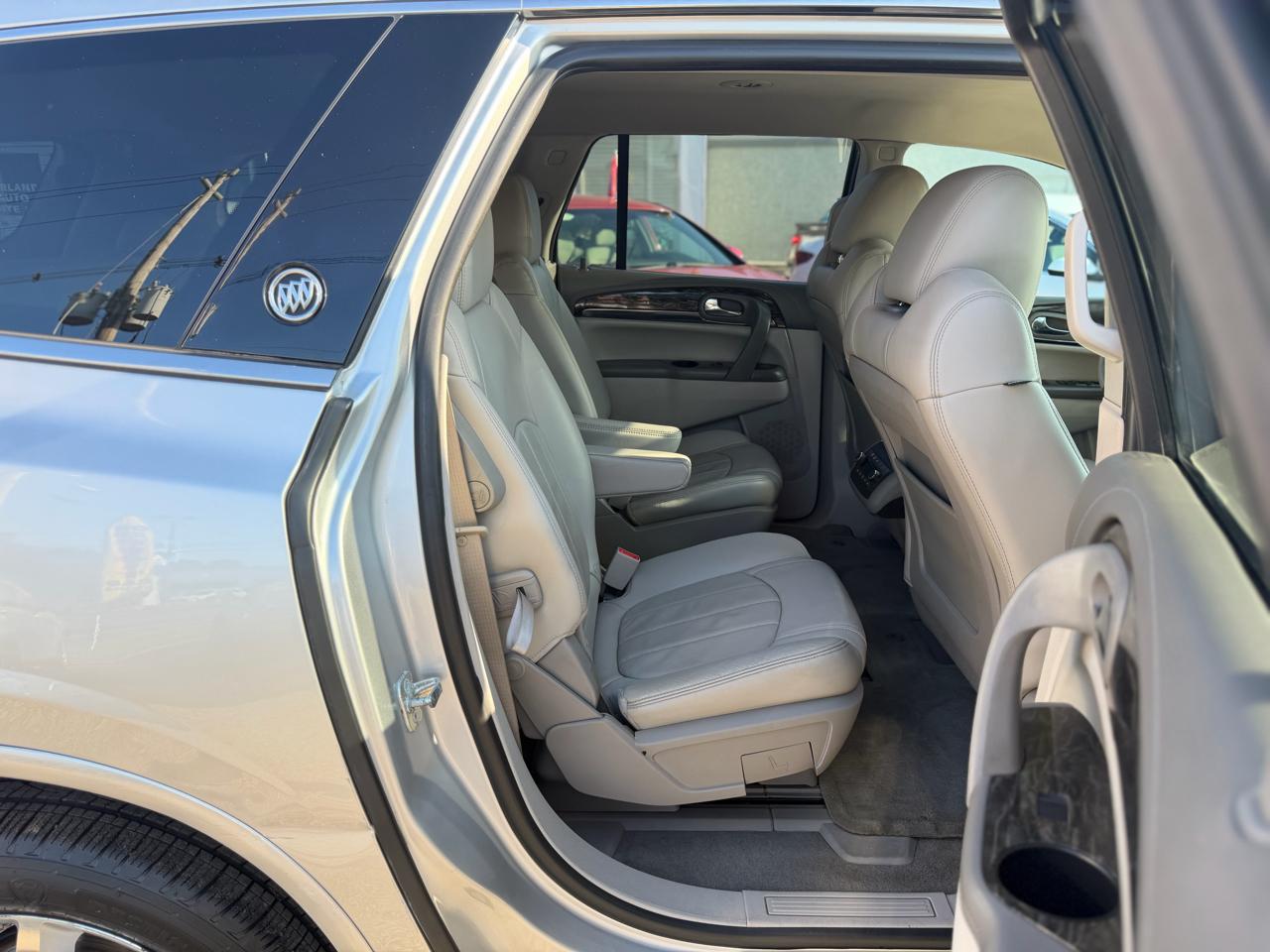 Buick Enclave Premium FWD 2013