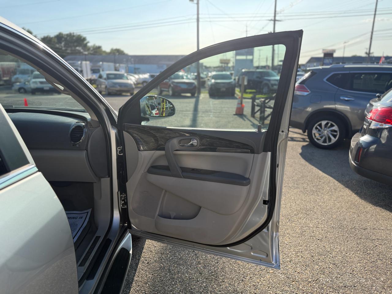 Buick Enclave Premium FWD 2013