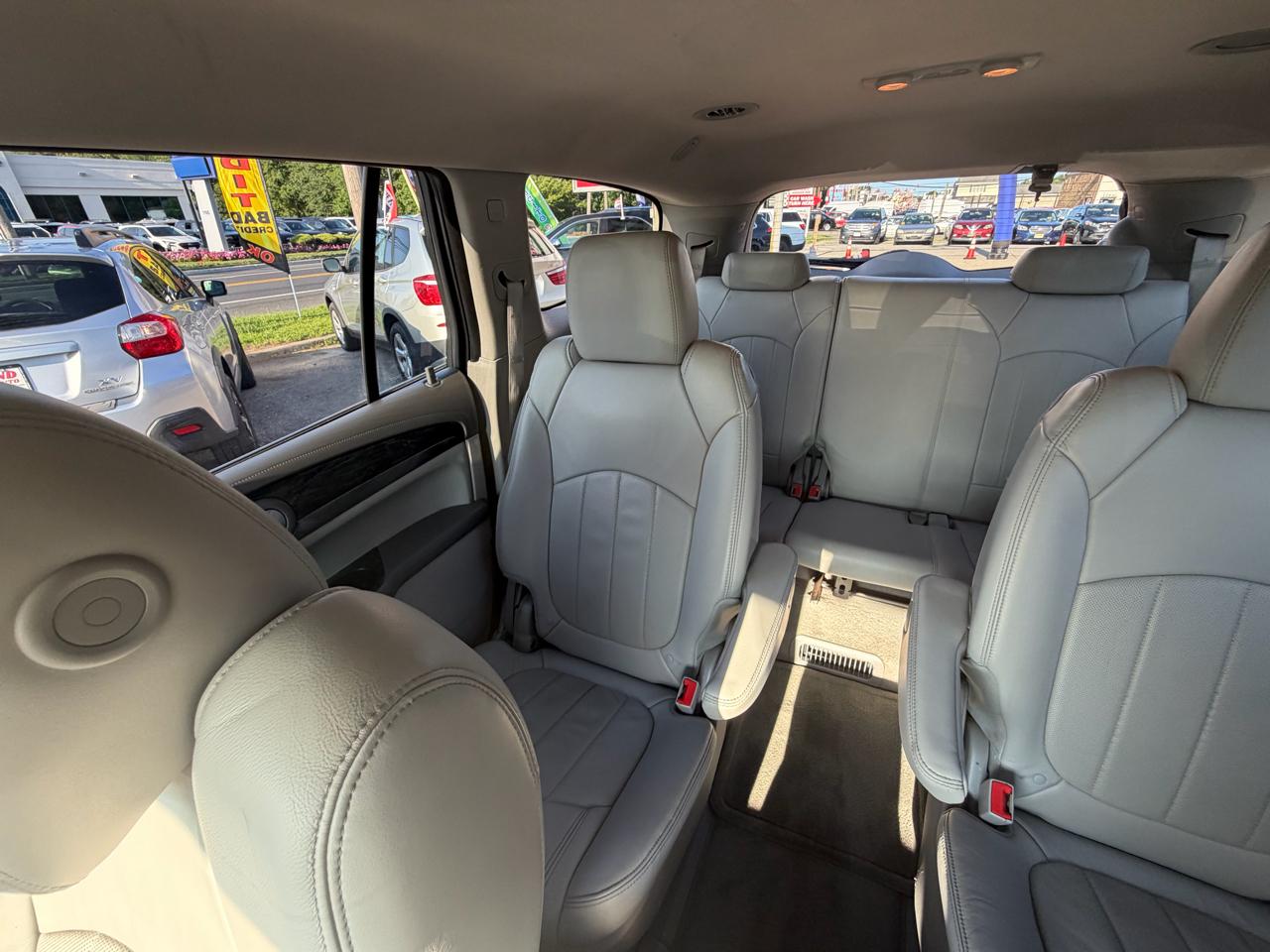Buick Enclave Premium FWD 2013