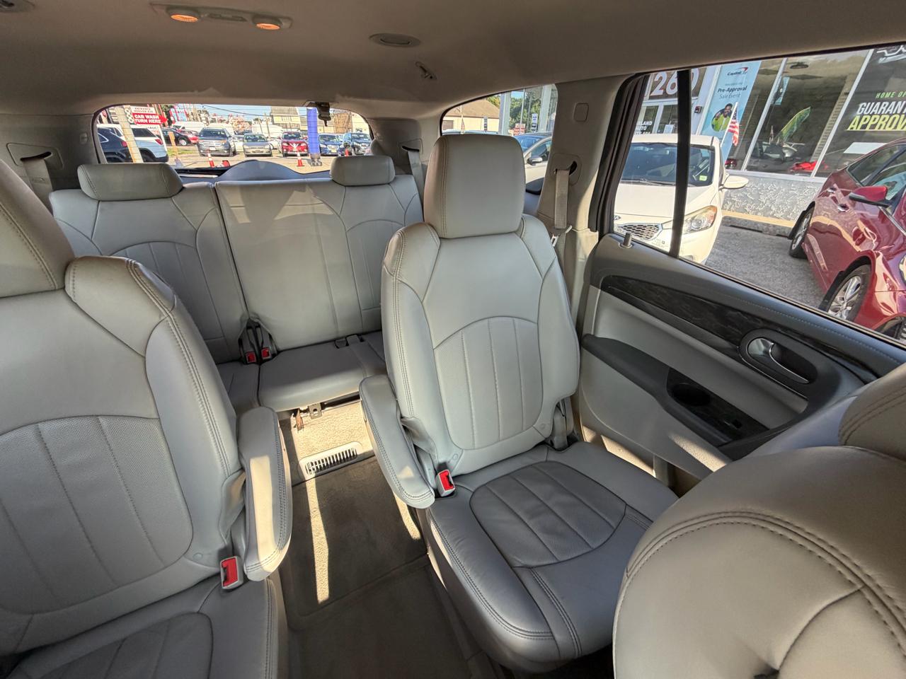 Buick Enclave Premium FWD 2013