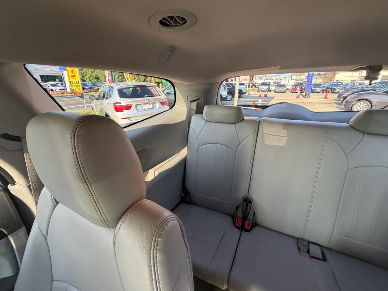 Buick Enclave Premium FWD 2013