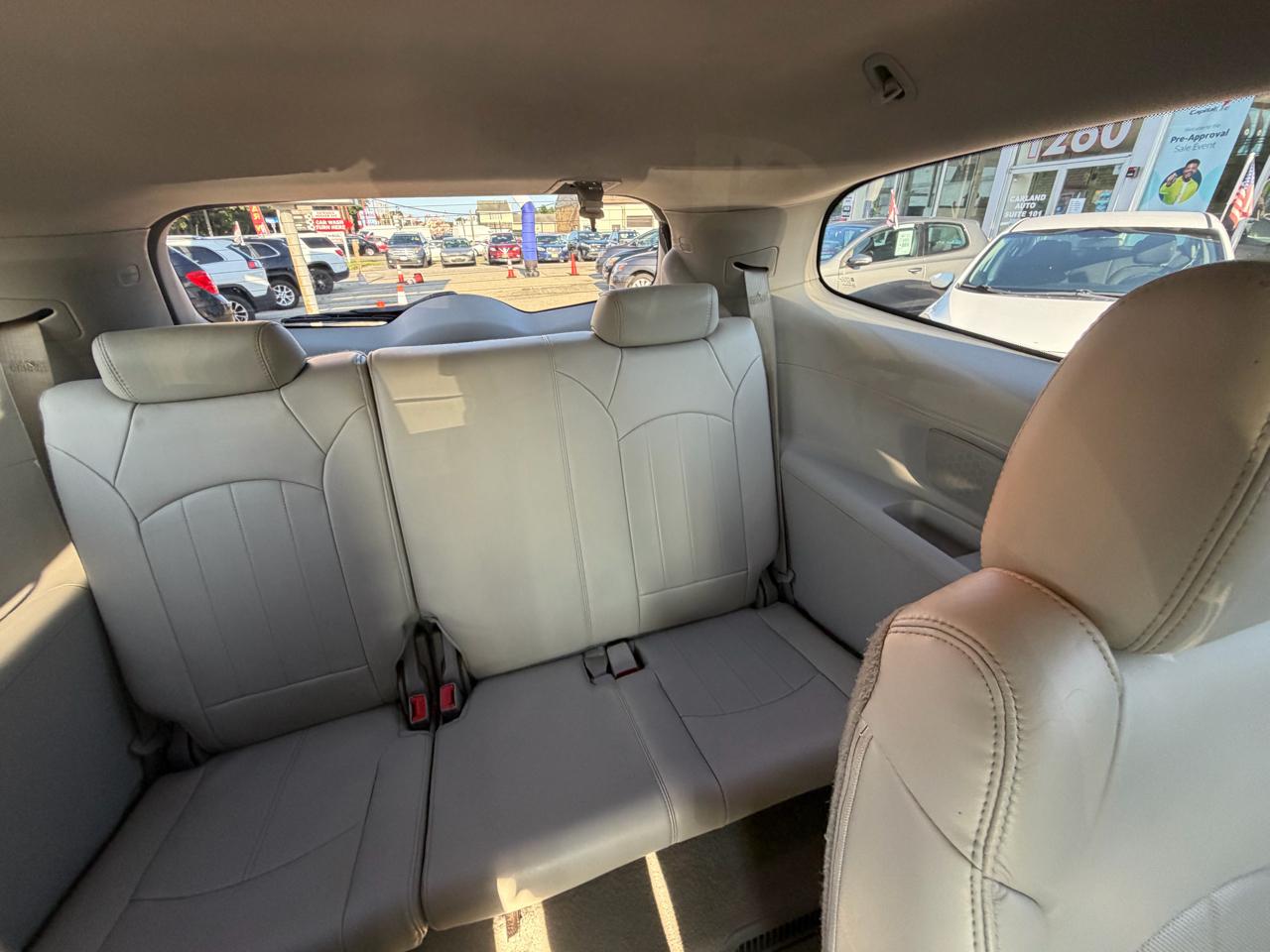 Buick Enclave Premium FWD 2013