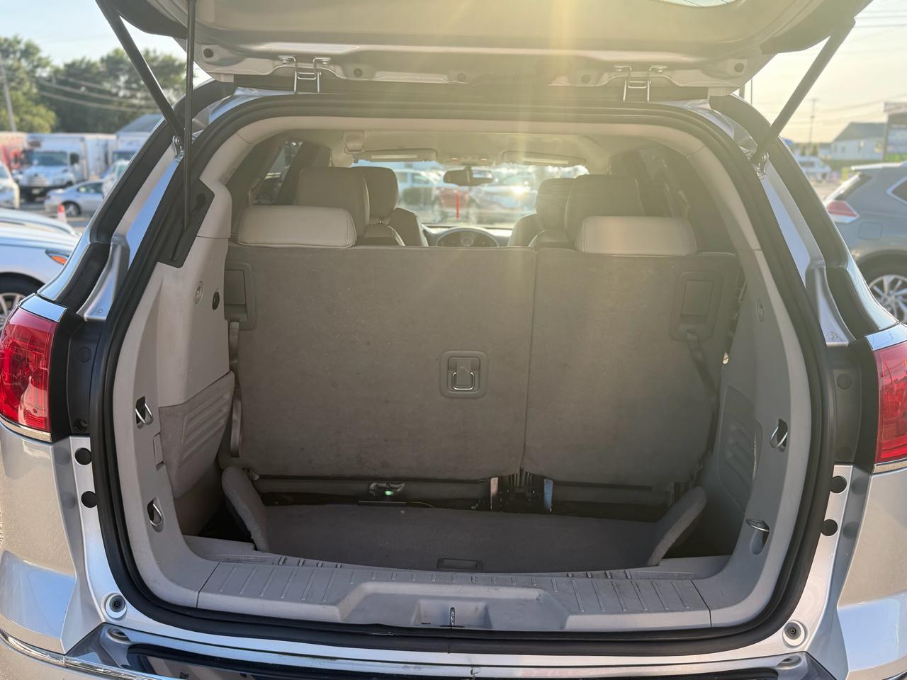 Buick Enclave Premium FWD 2013