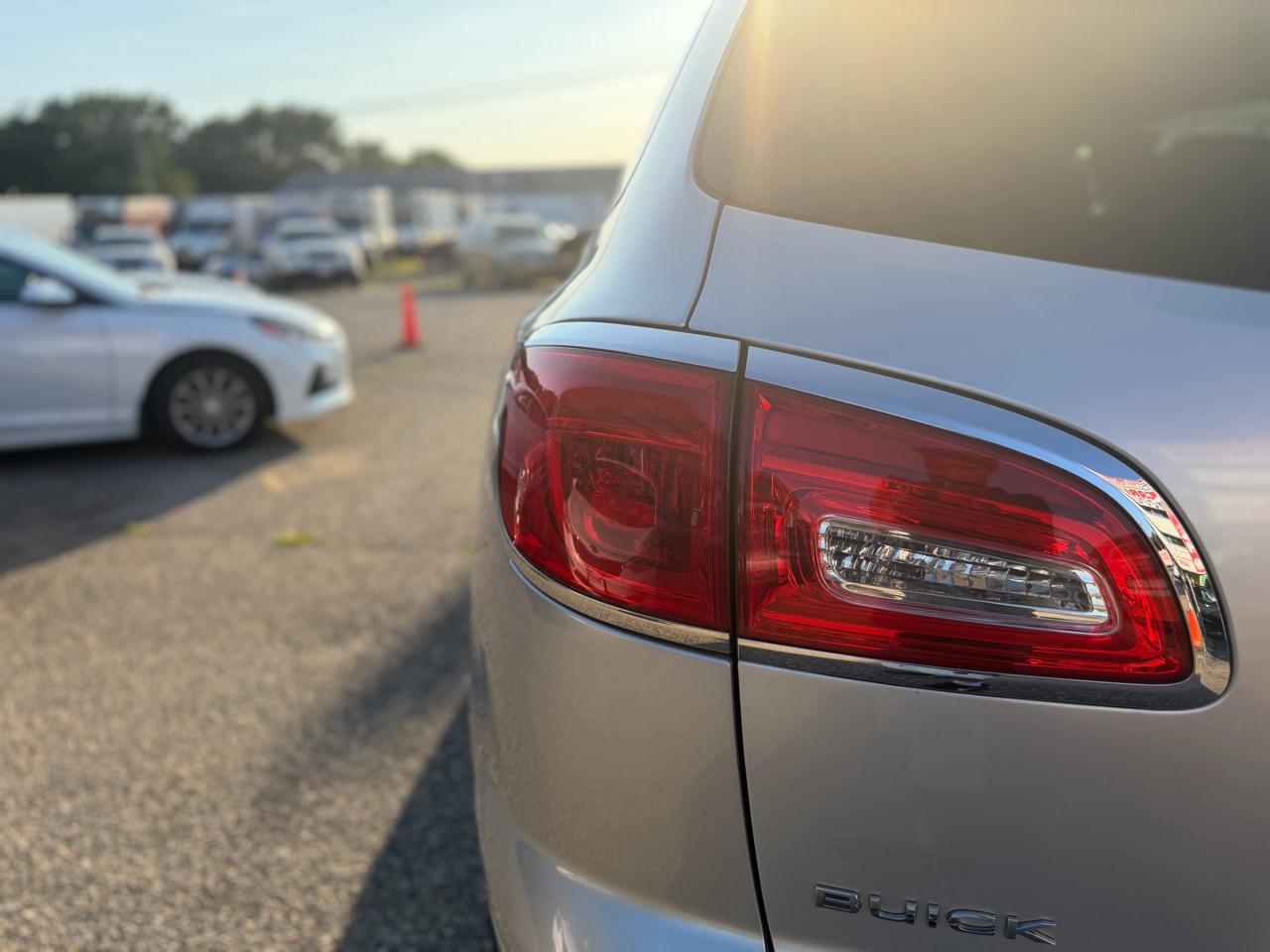 Buick Enclave Premium FWD 2013