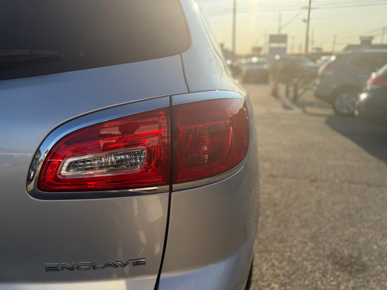 Buick Enclave Premium FWD 2013