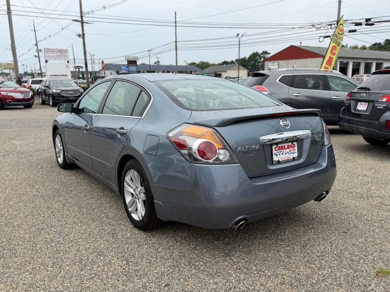 Nissan Altima 3.5 SR 2011