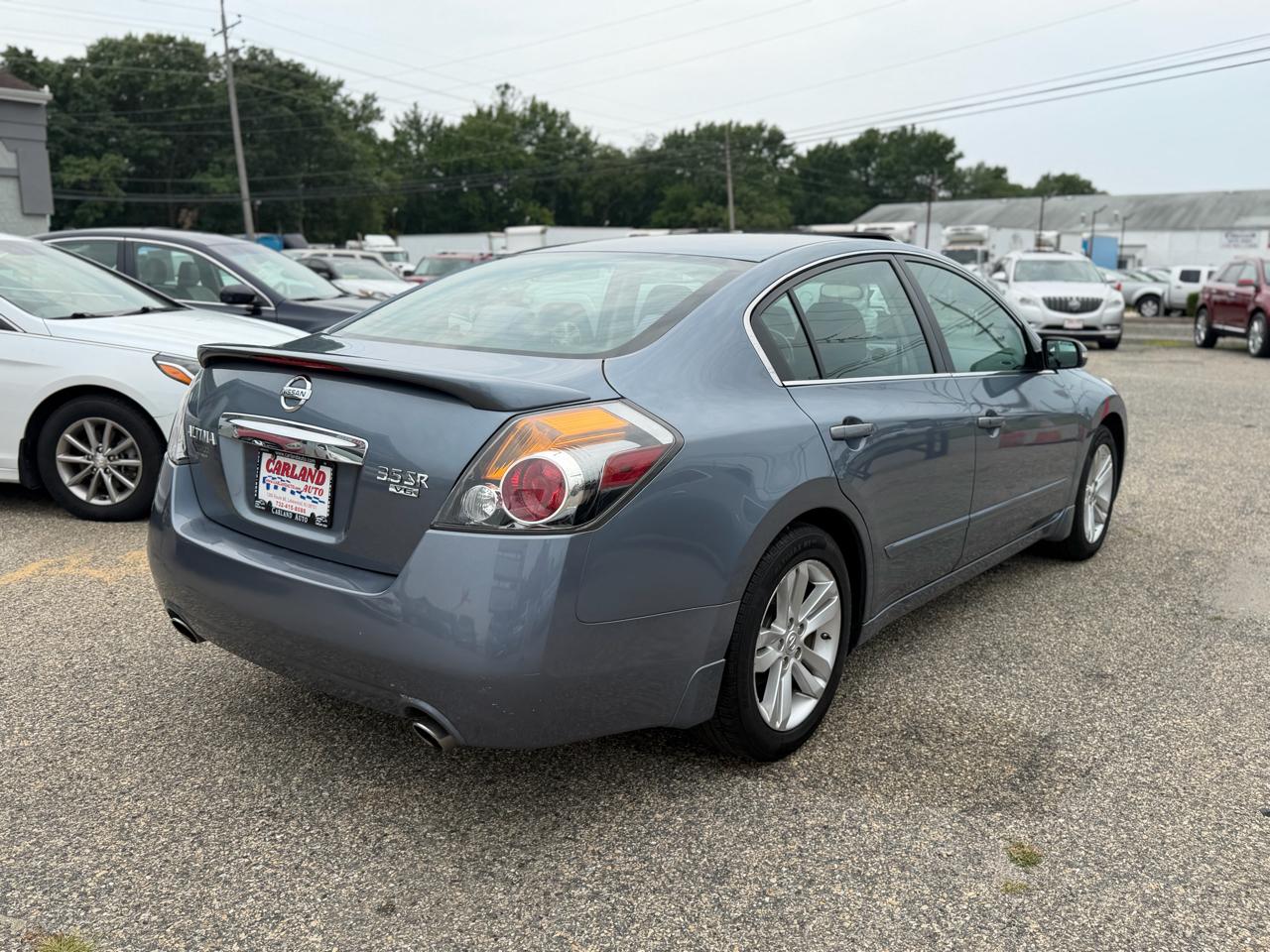 Nissan Altima 3.5 SR 2011