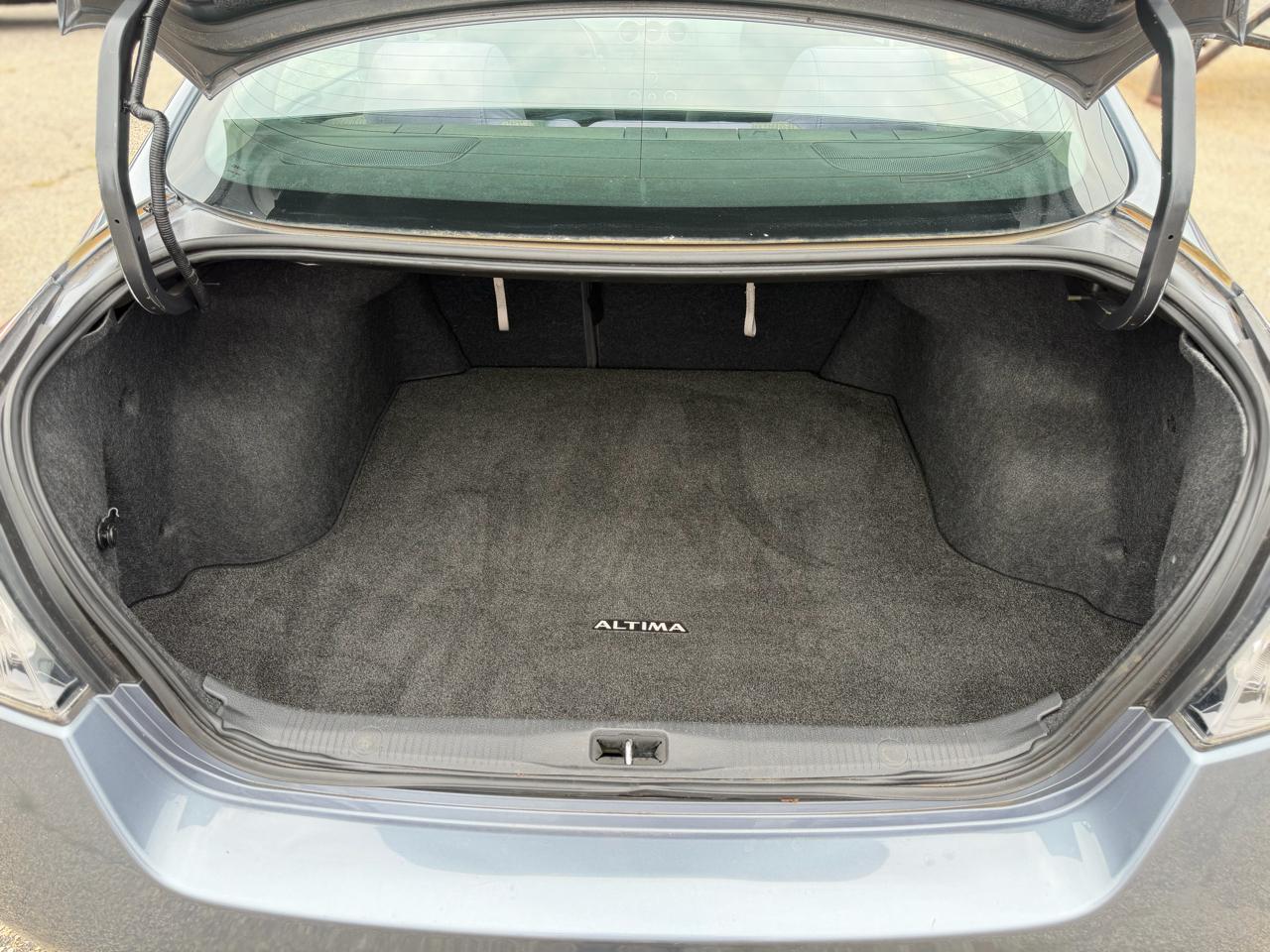 Nissan Altima 3.5 SR 2011