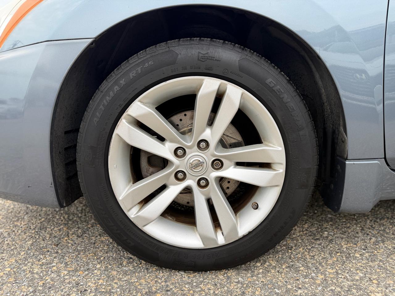 Nissan Altima 3.5 SR 2011