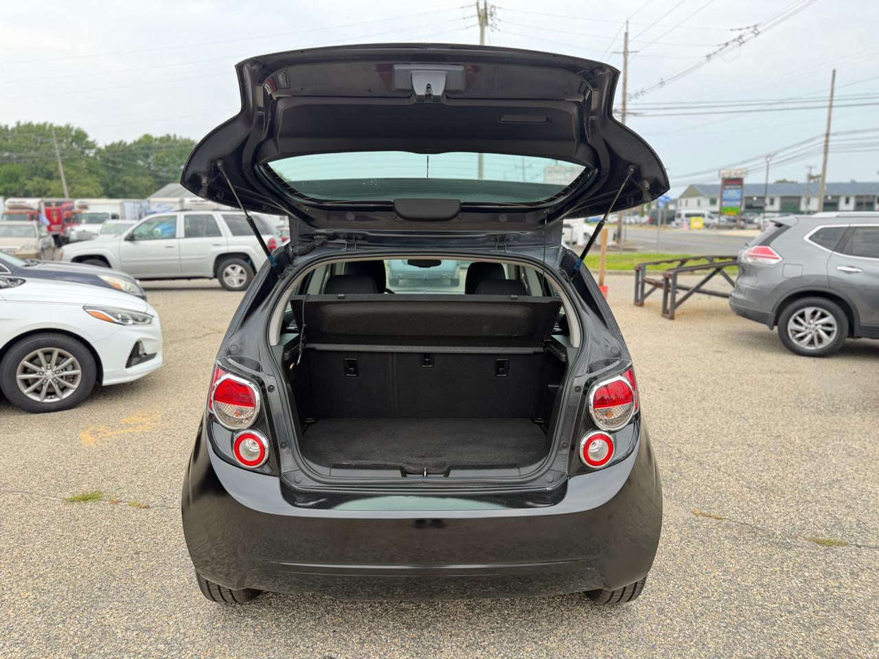 Chevrolet Sonic LT Auto 5-Door 2014