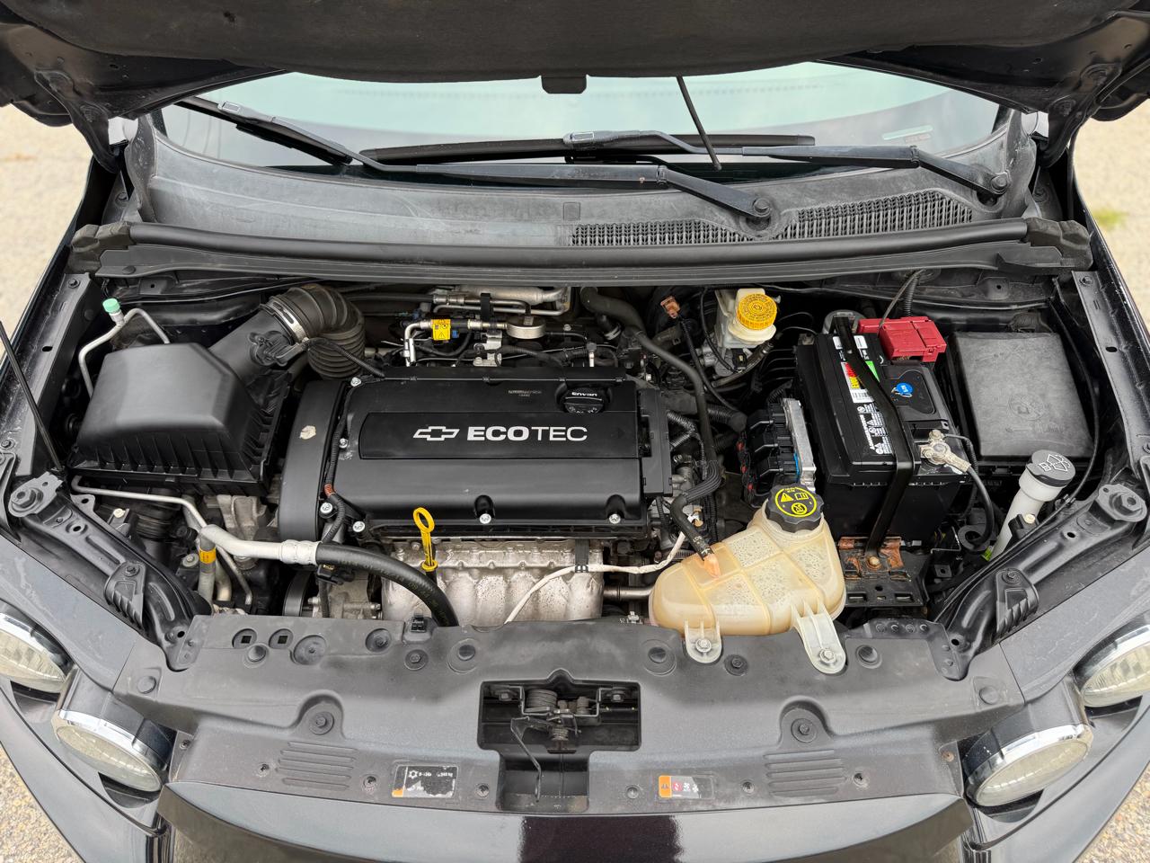 Chevrolet Sonic LT Auto 5-Door 2014