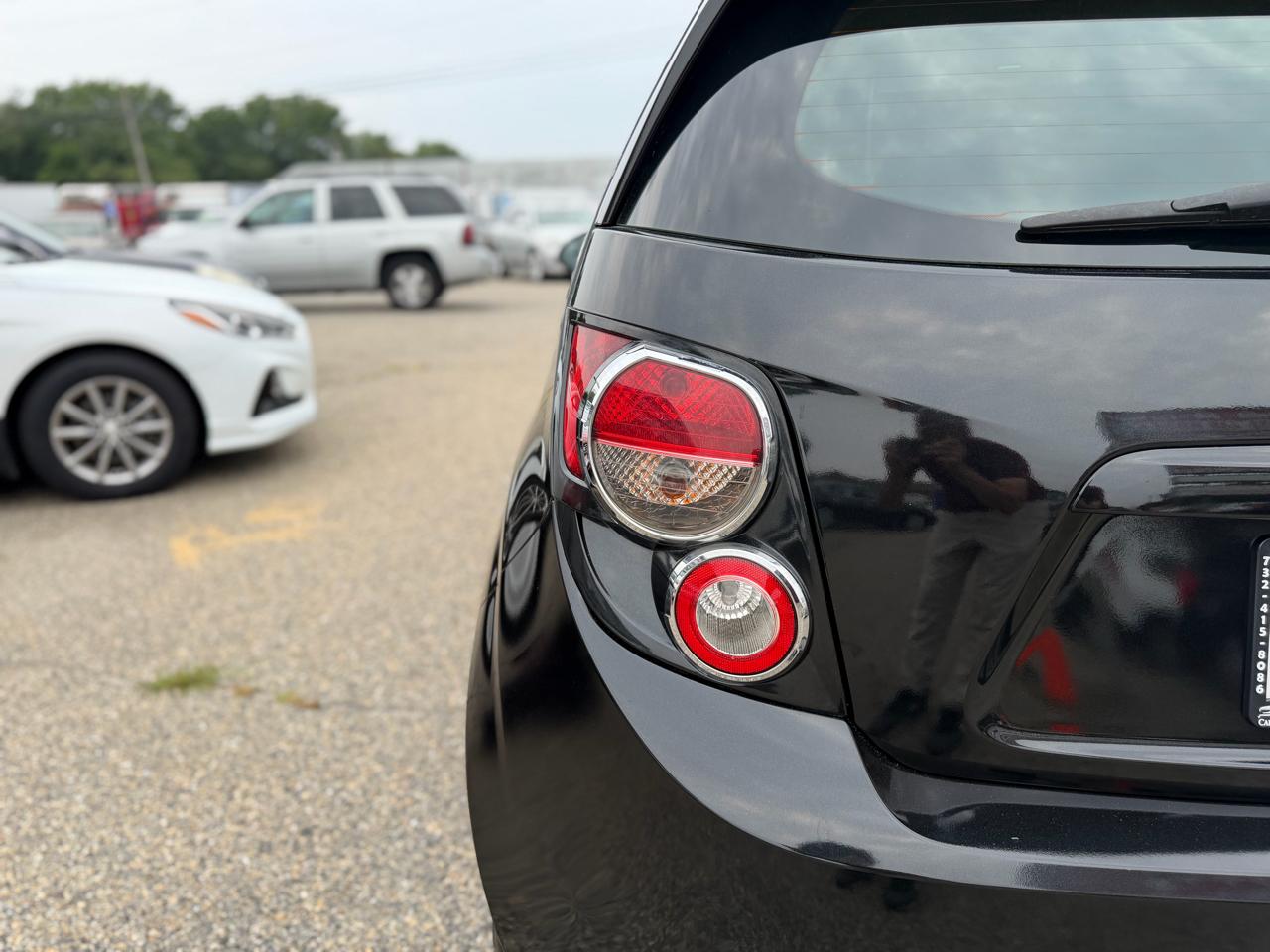Chevrolet Sonic LT Auto 5-Door 2014