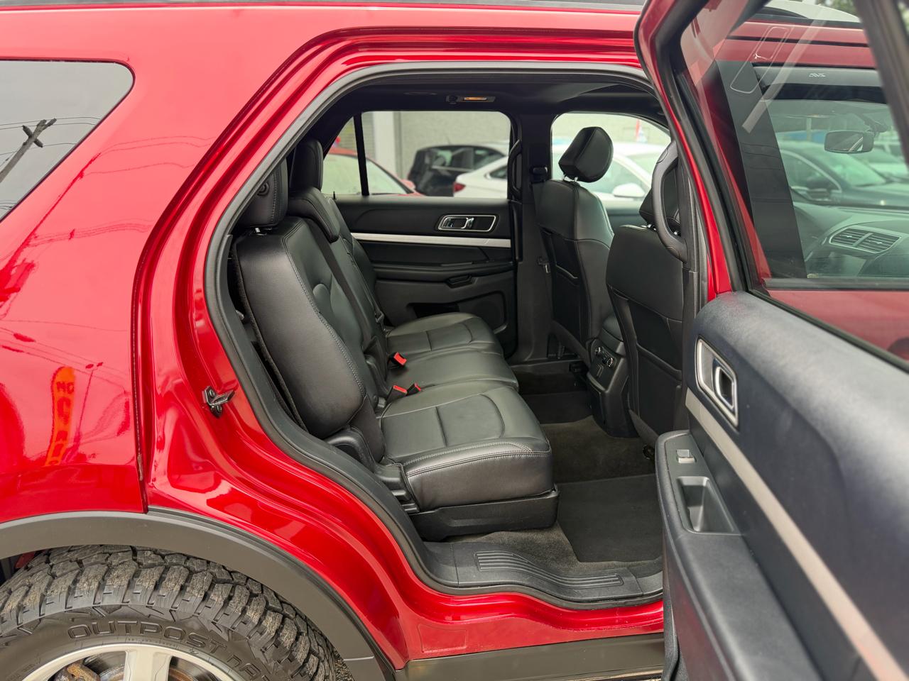 Ford Explorer 2WD 4dr V6 XLT 2016