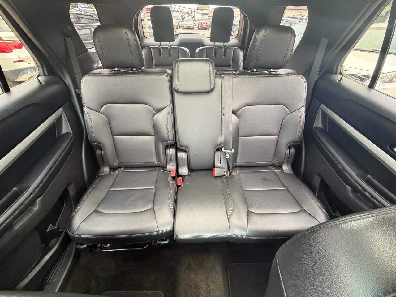 Ford Explorer 2WD 4dr V6 XLT 2016