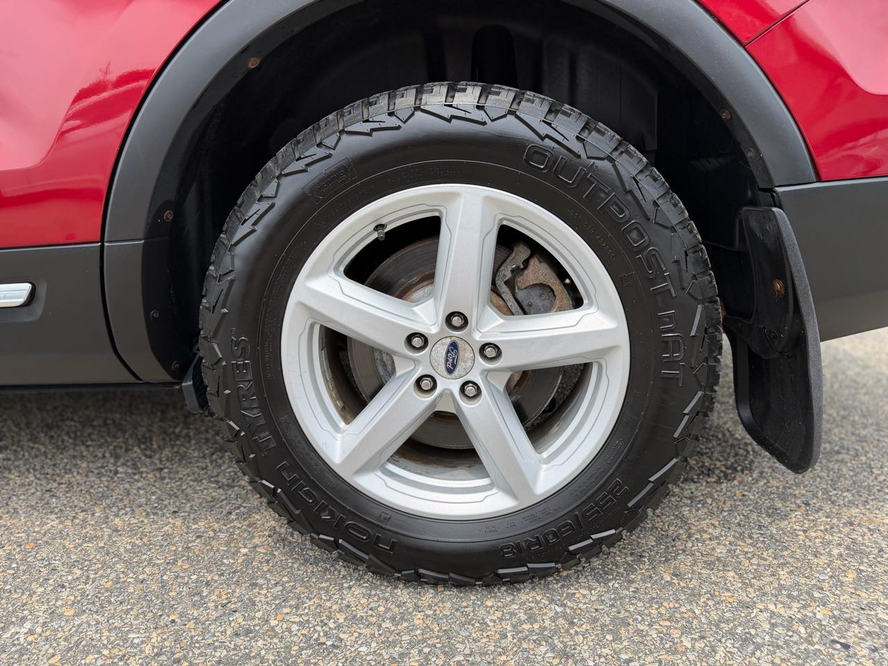 Ford Explorer 2WD 4dr V6 XLT 2016