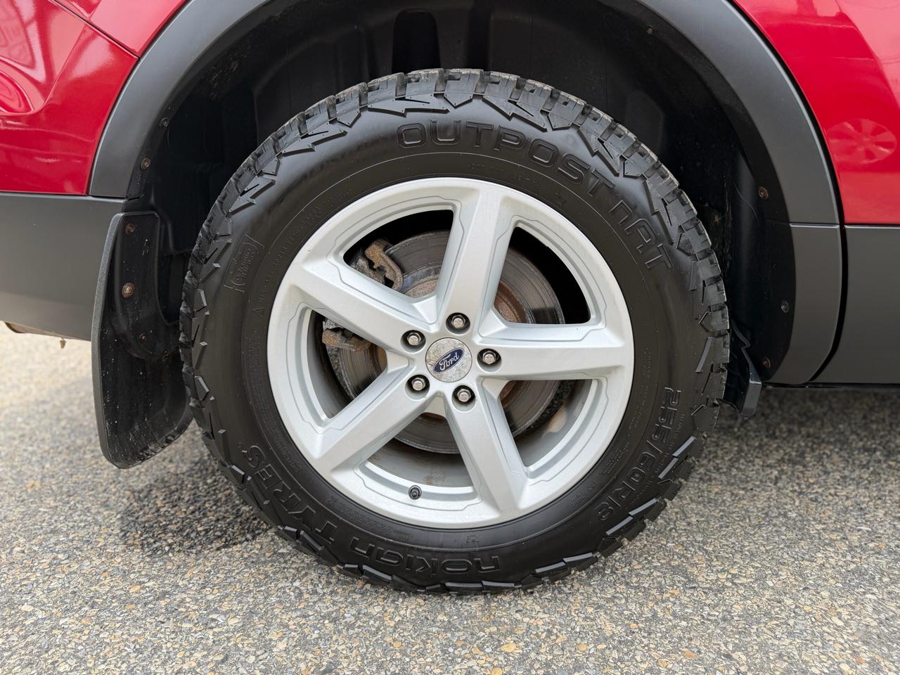 Ford Explorer 2WD 4dr V6 XLT 2016