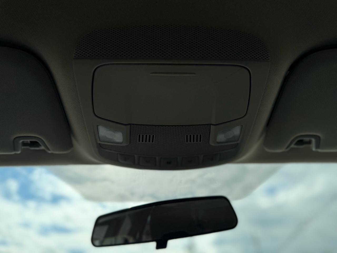 Ford Fusion Hybrid SE 2016