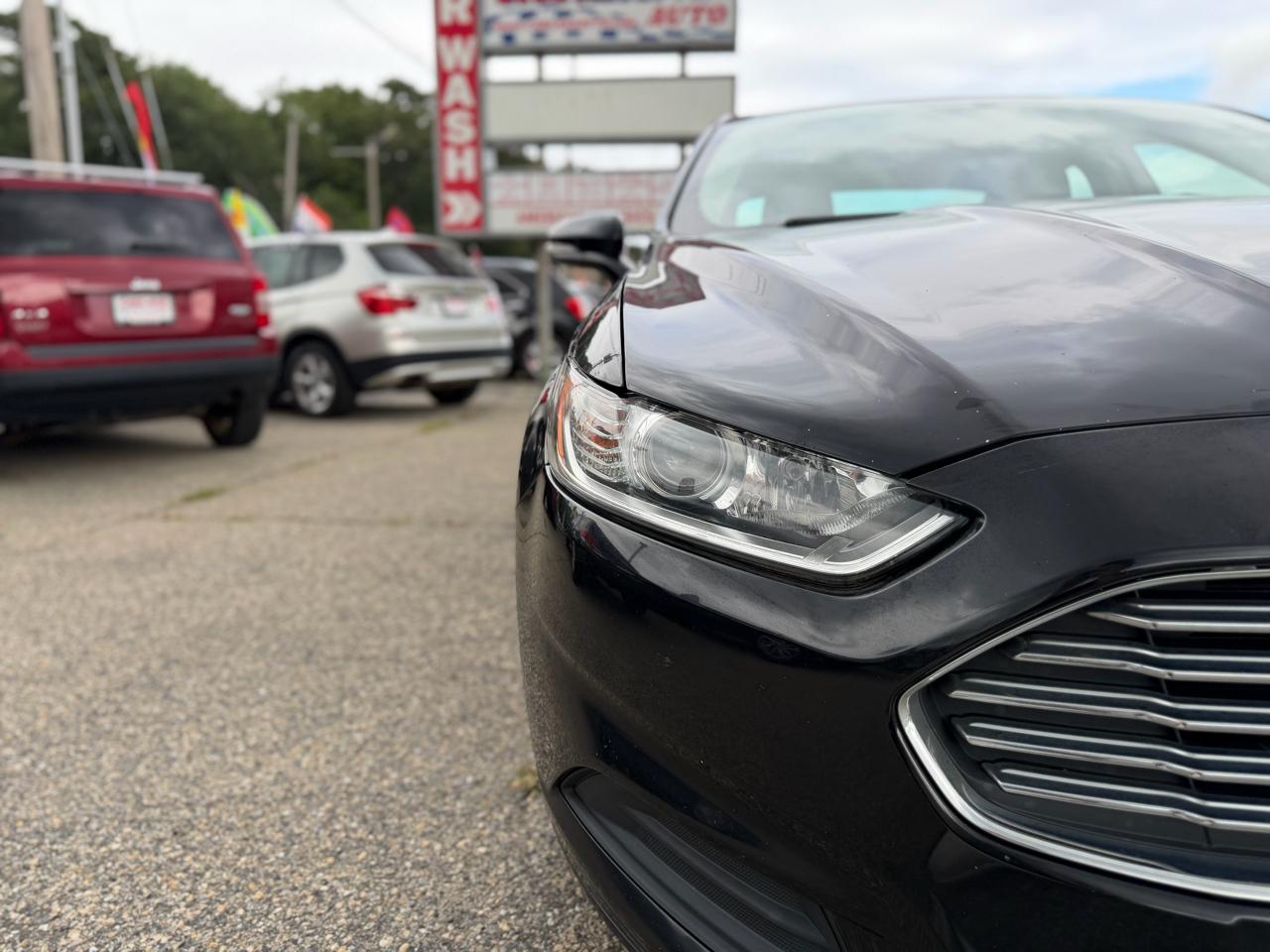 Ford Fusion Hybrid SE 2016