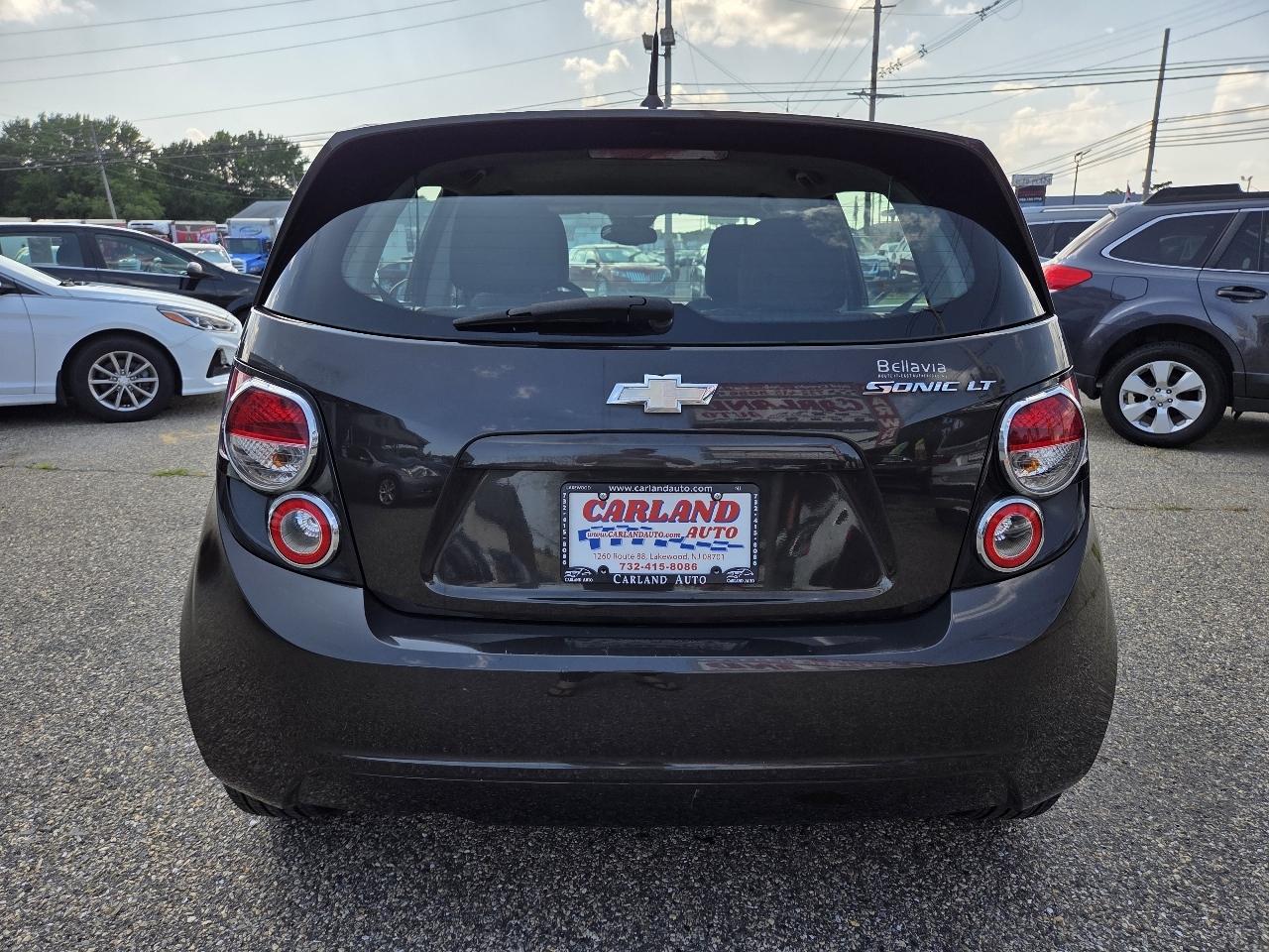 Chevrolet Sonic LT Auto 5-Door 2013