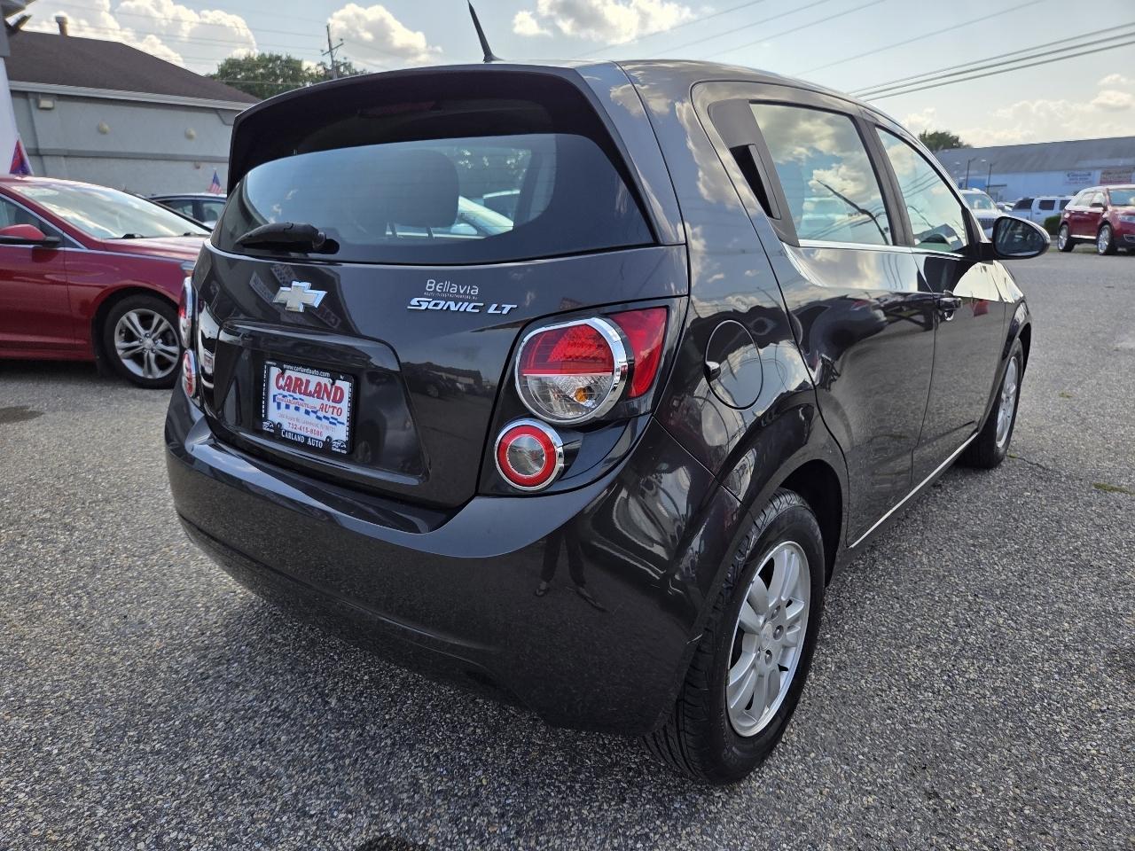 Chevrolet Sonic LT Auto 5-Door 2013
