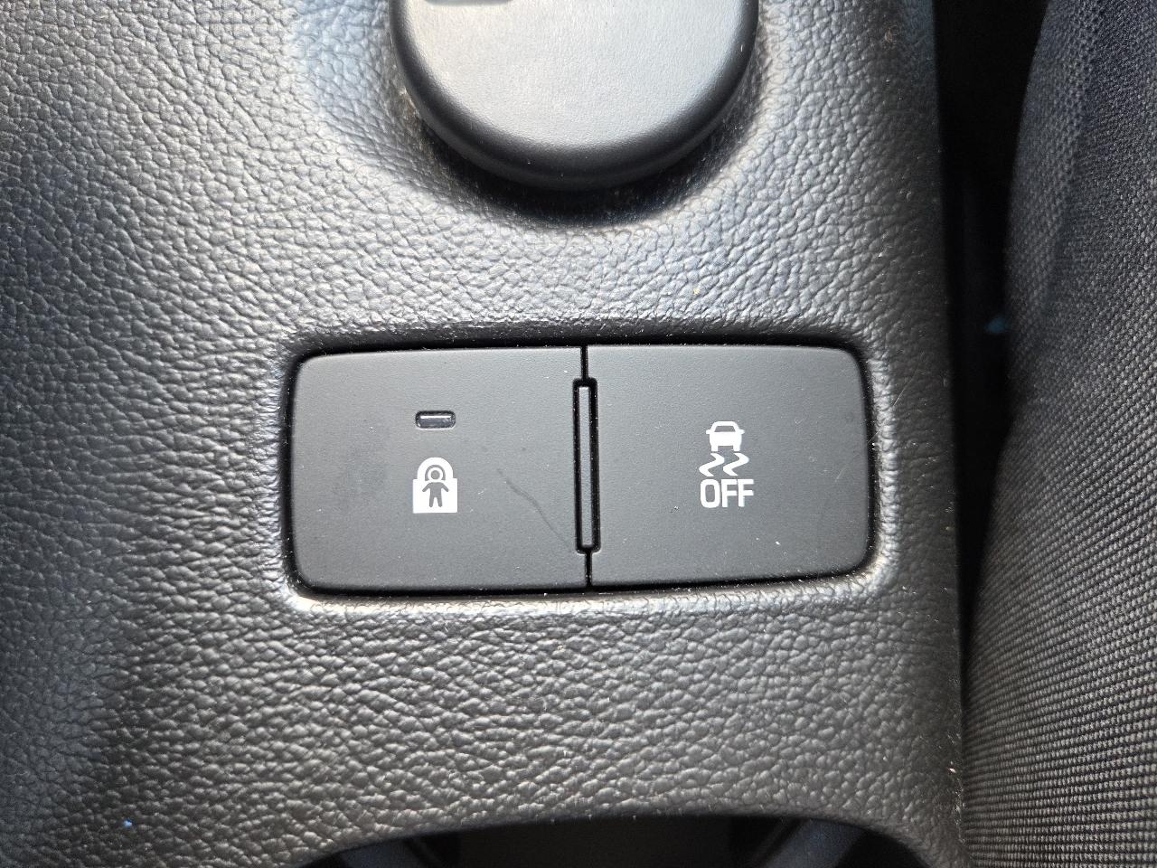 Chevrolet Sonic LT Auto 5-Door 2013
