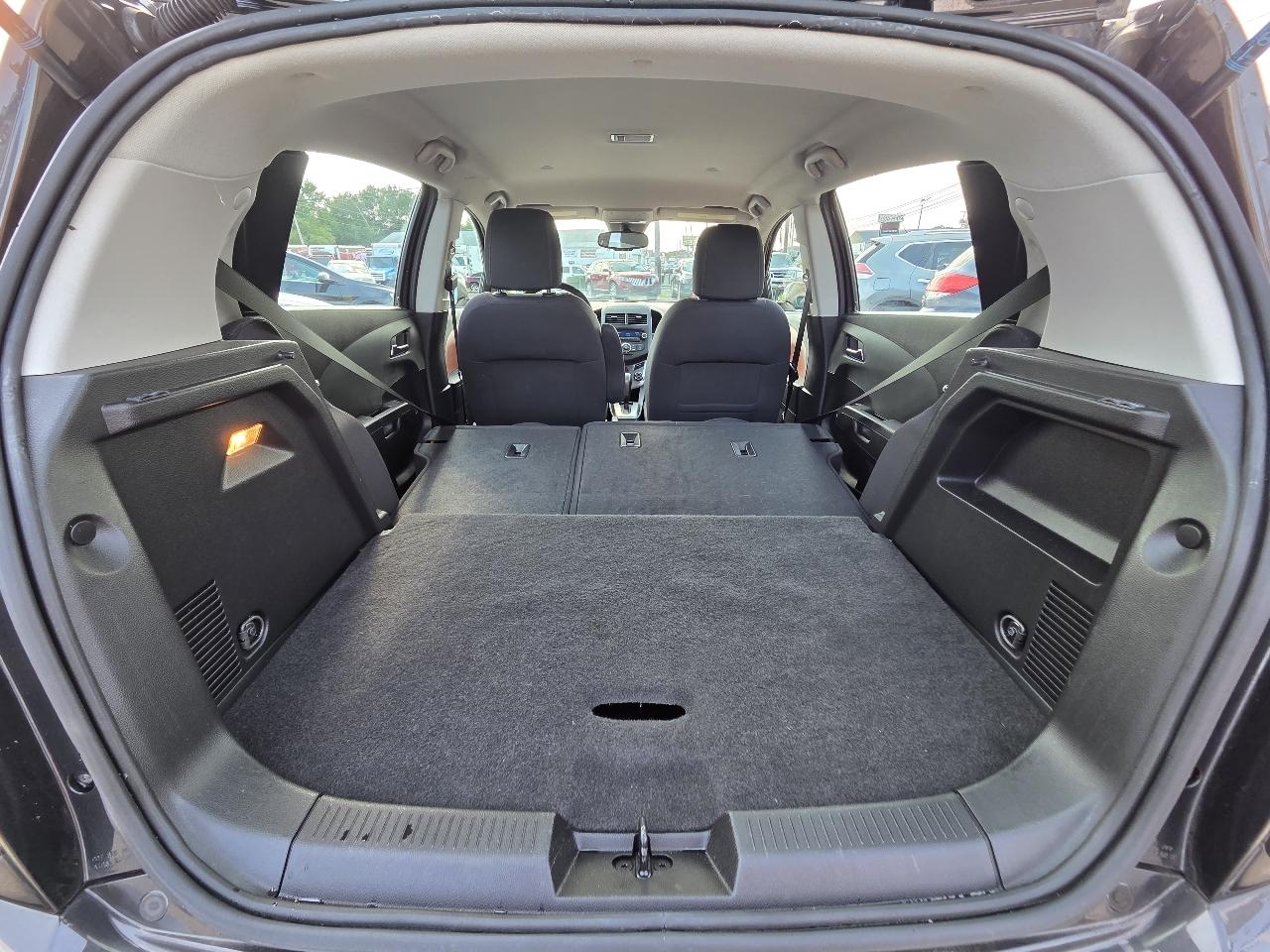 Chevrolet Sonic LT Auto 5-Door 2013