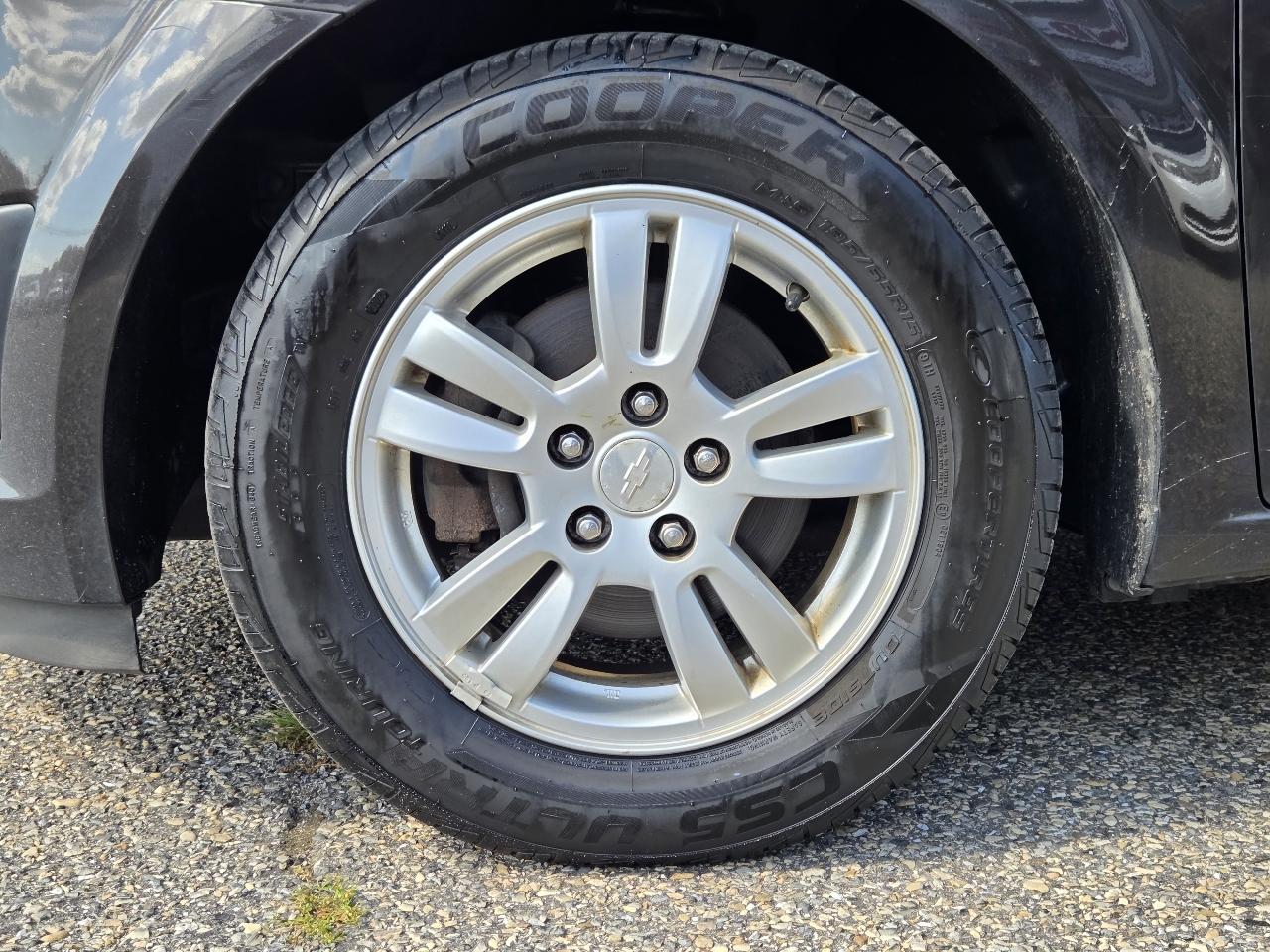 Chevrolet Sonic LT Auto 5-Door 2013